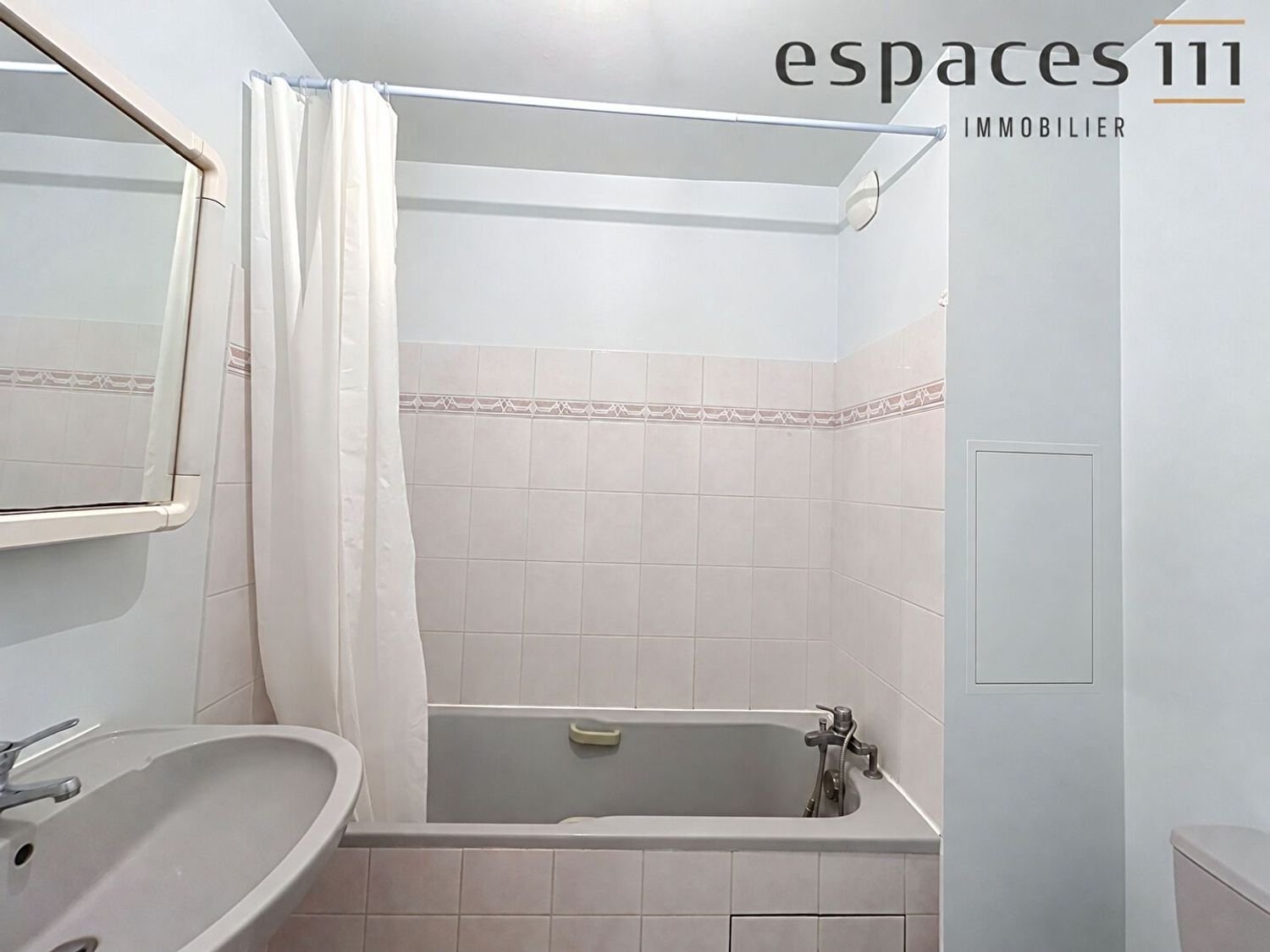 Appartement à louer, 27m², Montigny-le-Bretonneux