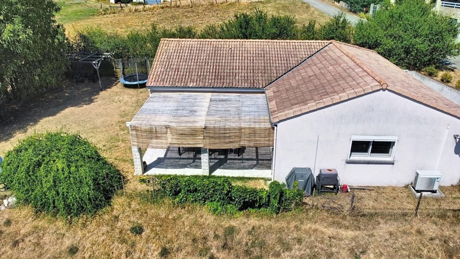 Maison à vendre, 114m², Colombier-le-Vieux