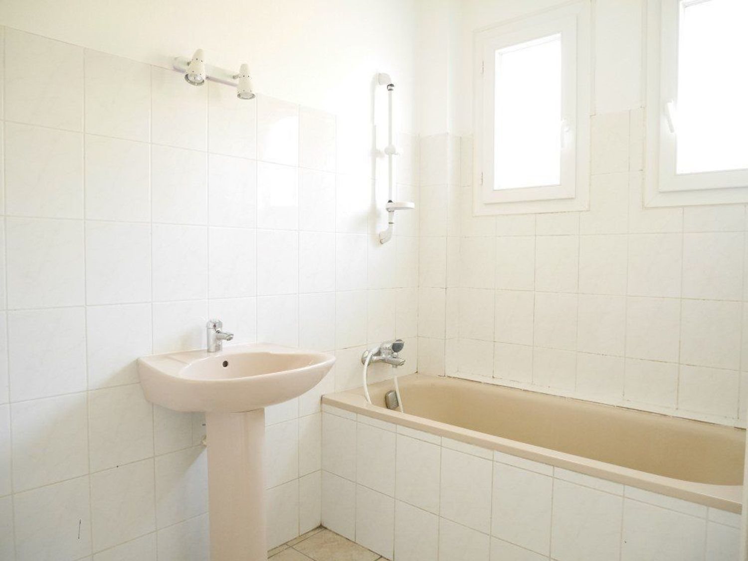 Appartement à vendre, 55m², Saint-André-les-Vergers