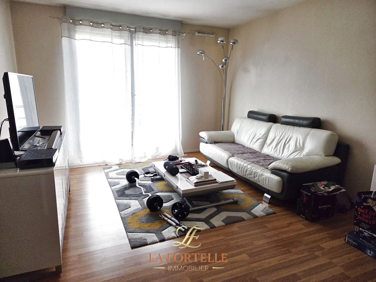 Appartement à vendre, 40m², Mantes-la-Jolie