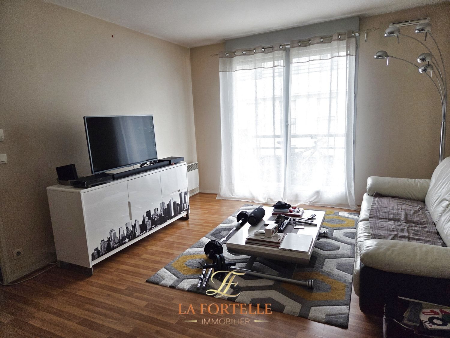 Appartement à vendre, 40m², Mantes-la-Jolie