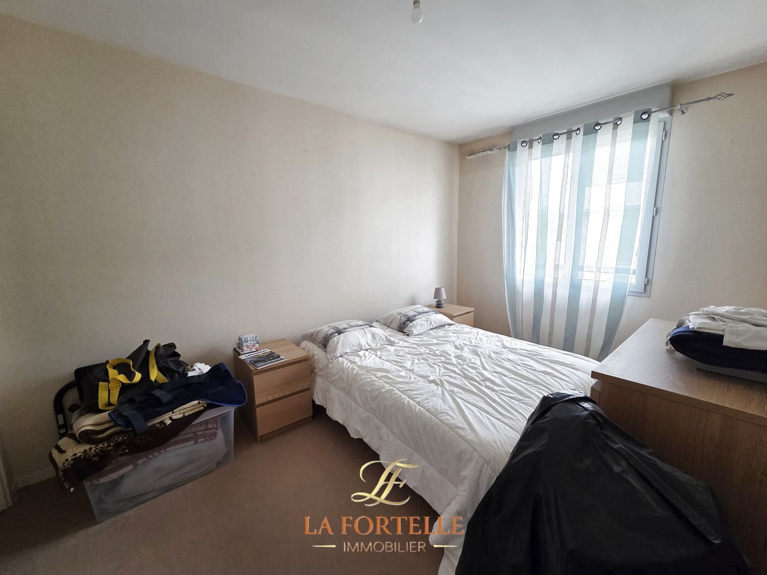 Appartement à vendre, 40m², Mantes-la-Jolie