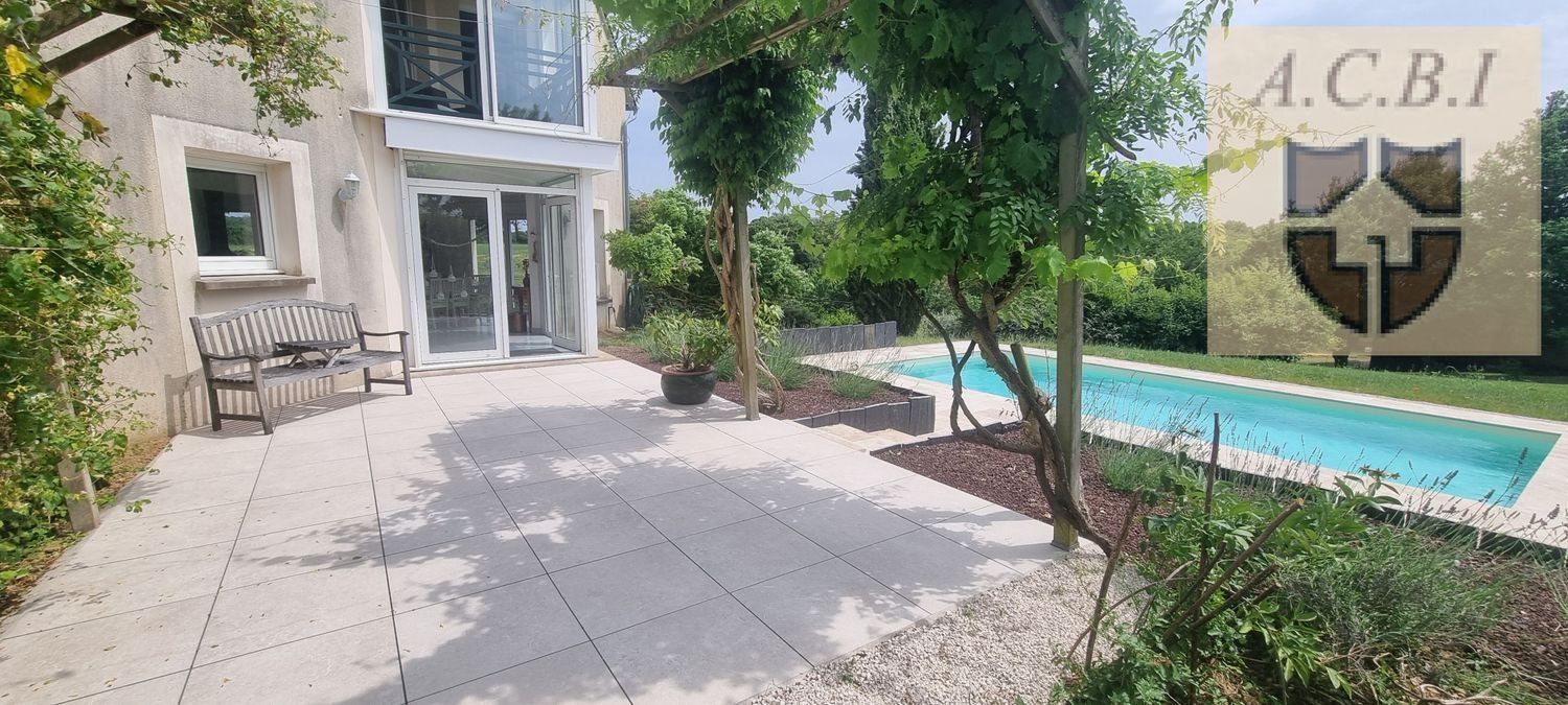 Maison à vendre, 217m², Vendôme