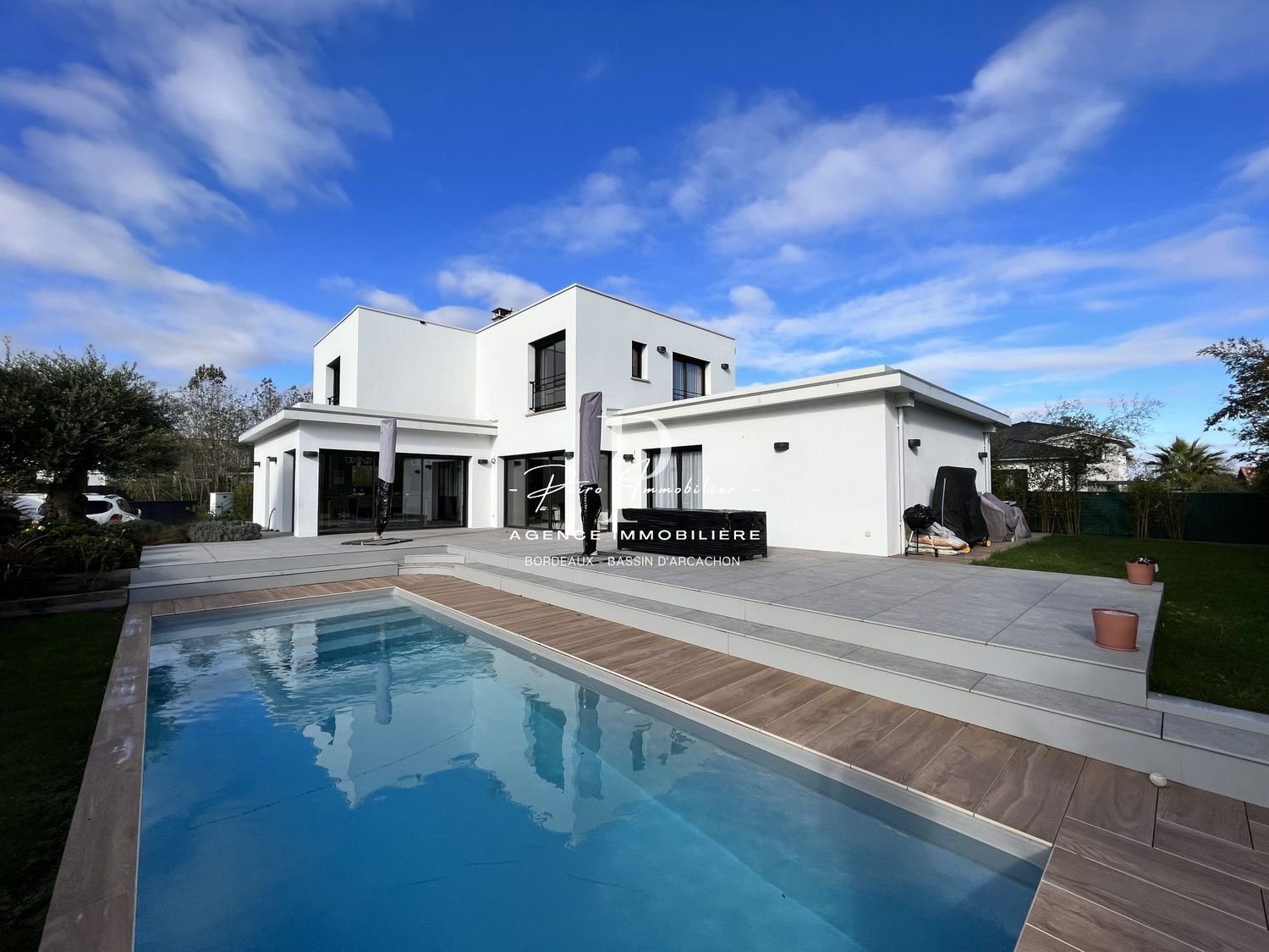 Maison à vendre, 250m², Le Haillan