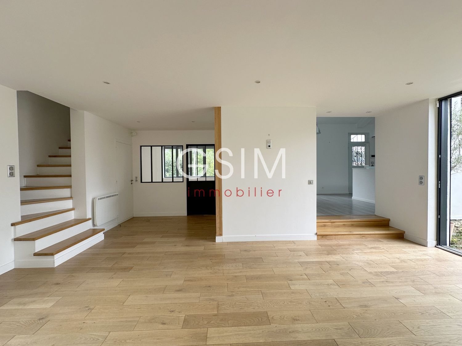 Maison à louer, 124m², Garches
