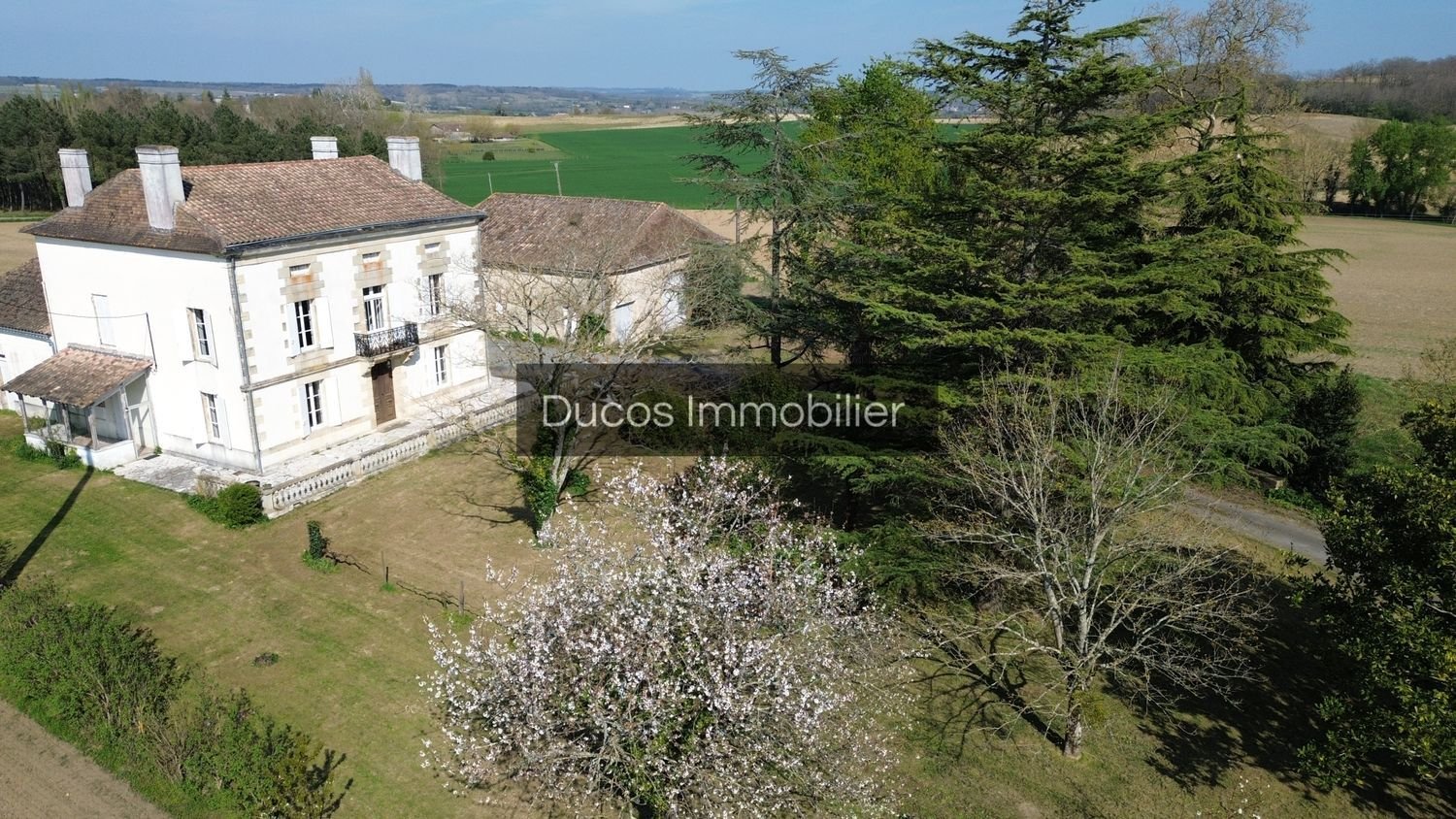 Maison à vendre, 244m², Duras