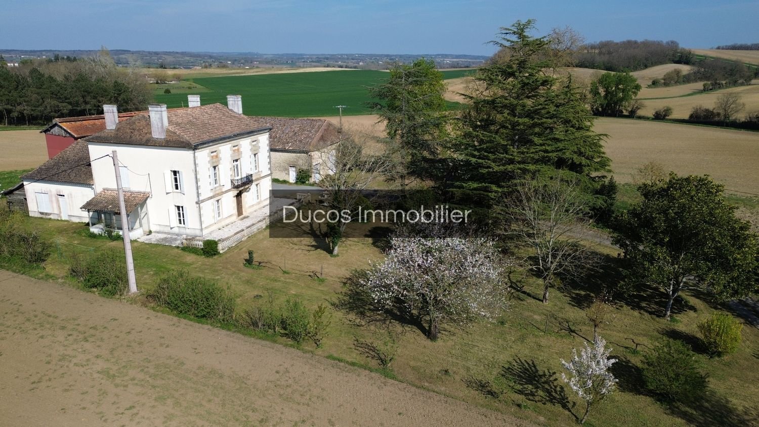 Maison à vendre, 244m², Duras