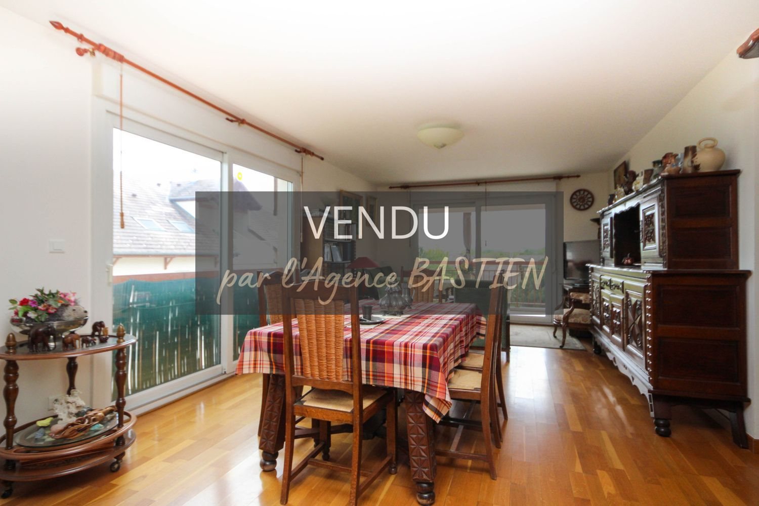 Appartement à vendre, 94m², Cessy