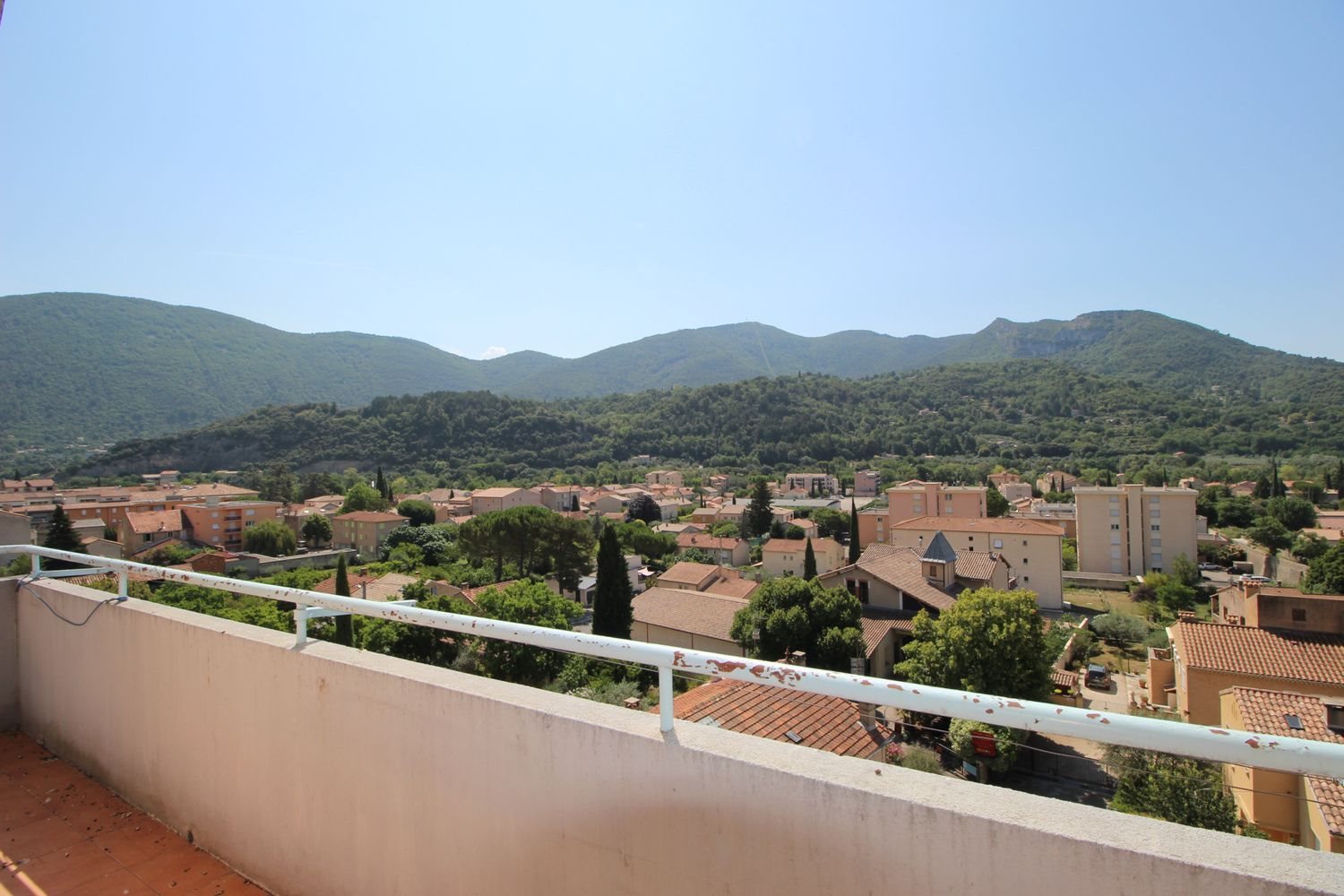 Appartement à louer, 73m², Nyons