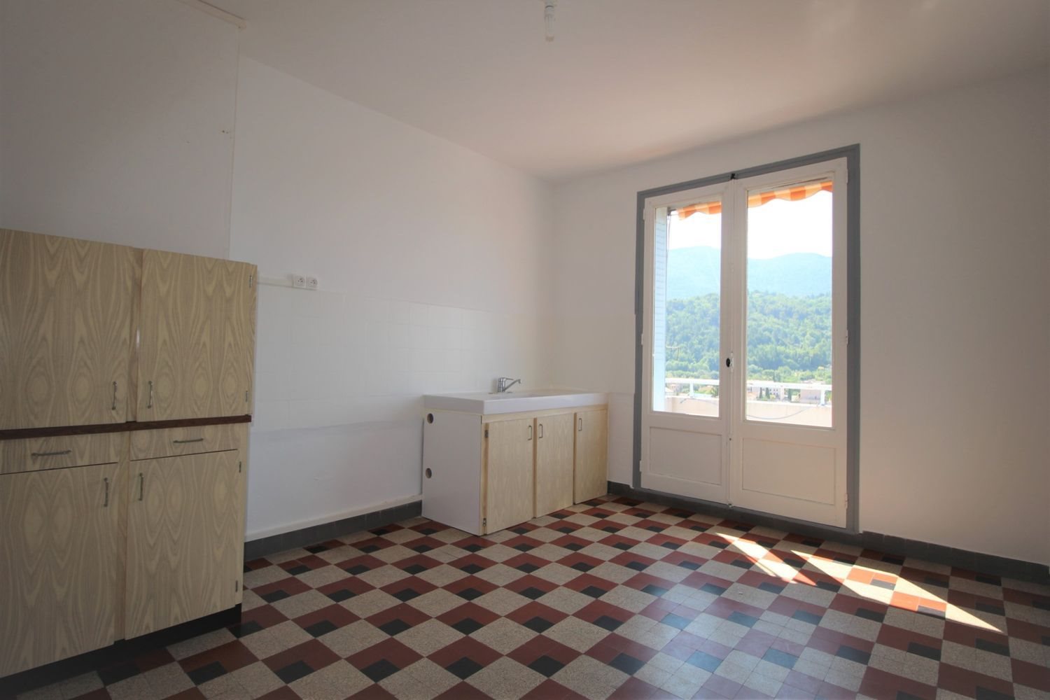 Appartement à louer, 73m², Nyons