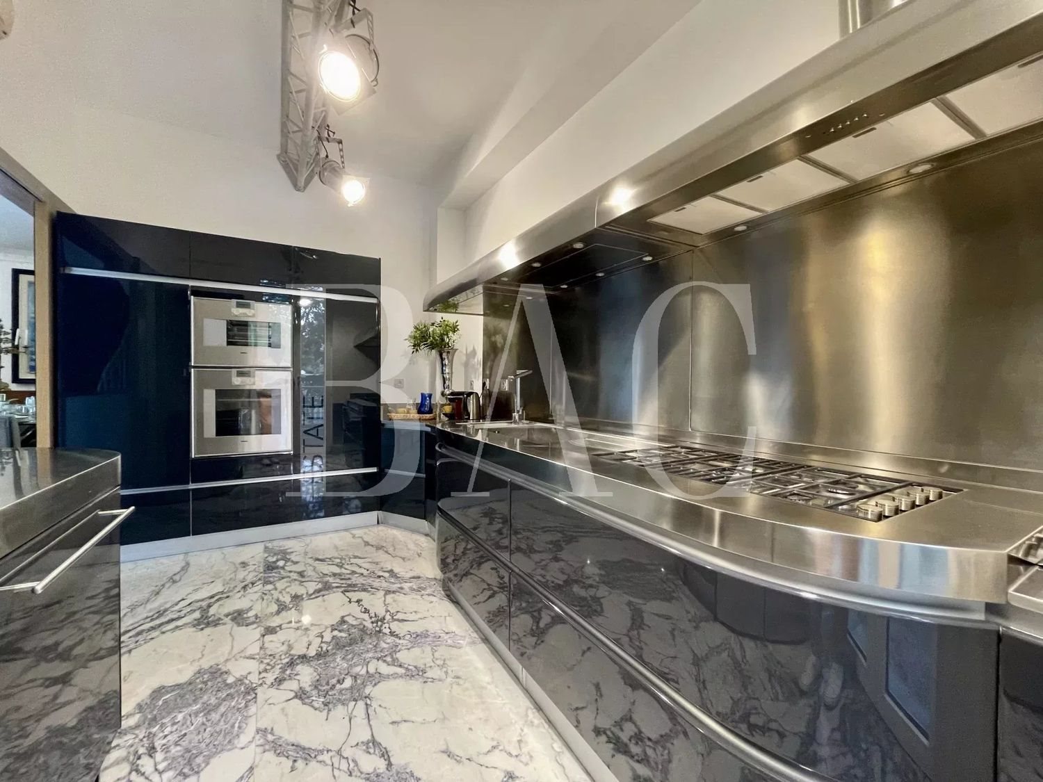 Maison à vendre, 289m², Le Cannet