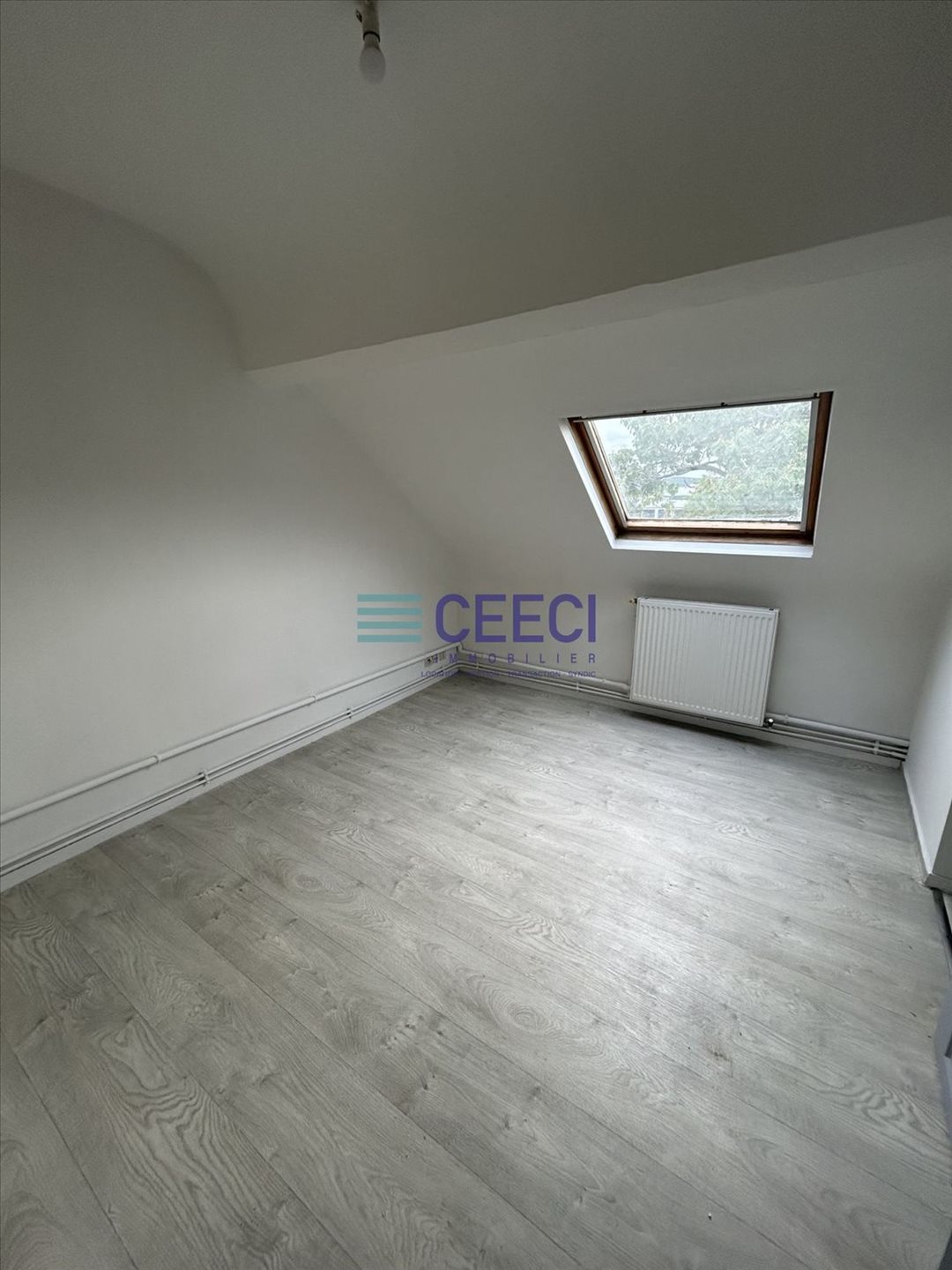 Appartement à louer, 24m², Belleu