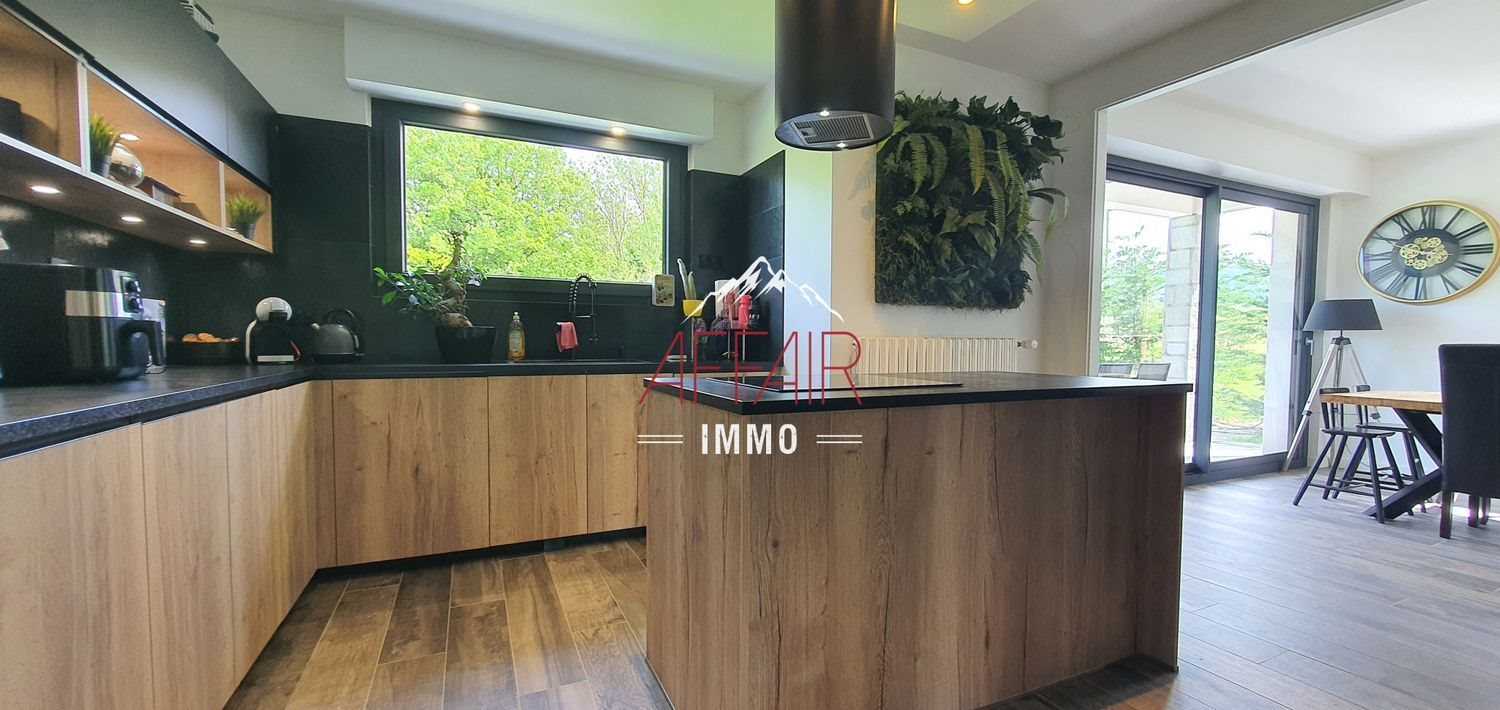 Maison à vendre, 140m², Feigères