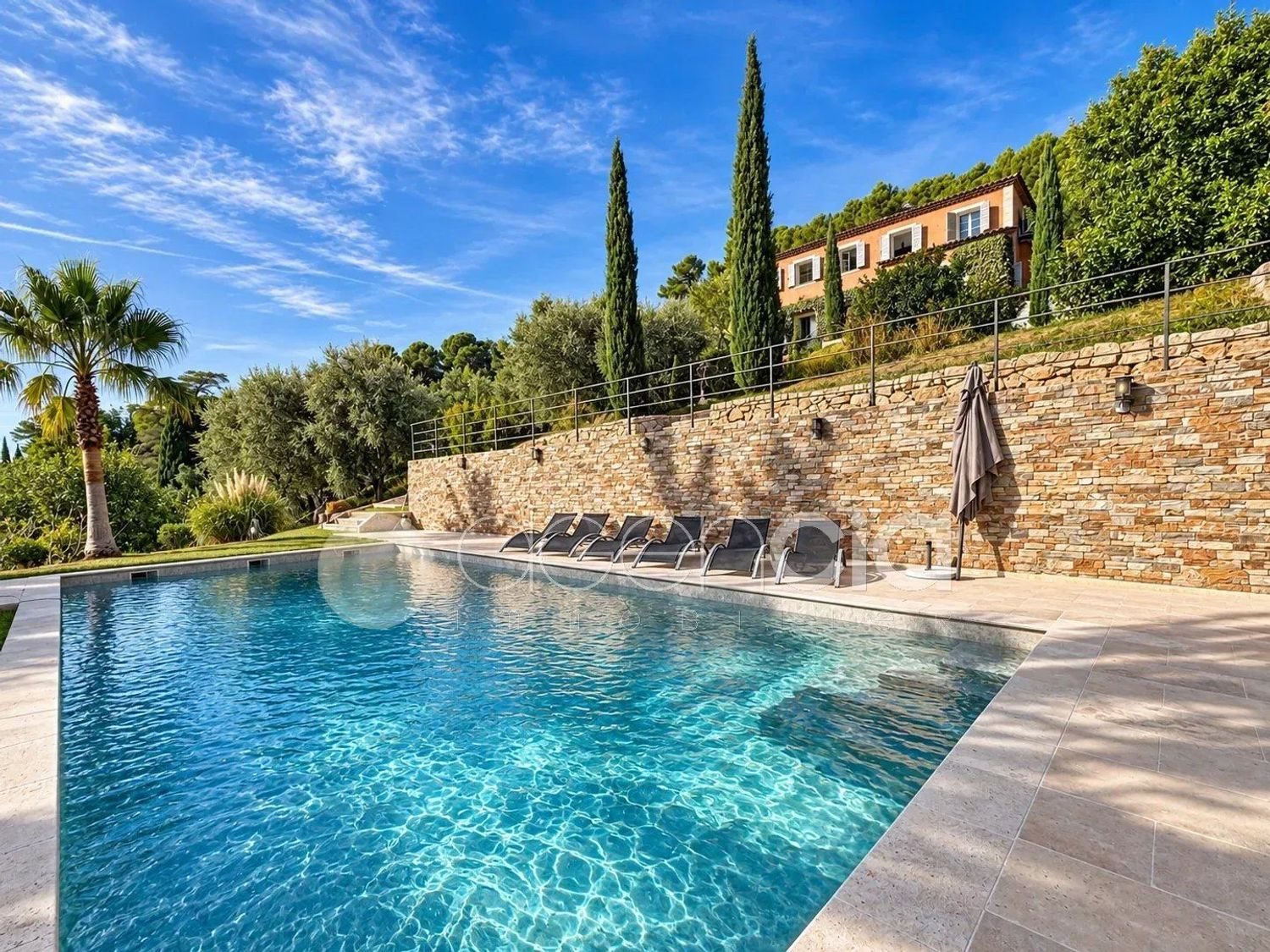 Maison à vendre, 207m², Grasse