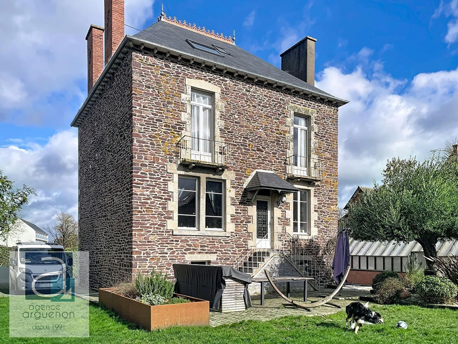Maison à vendre, 220m², Saint-Méen-le-Grand
