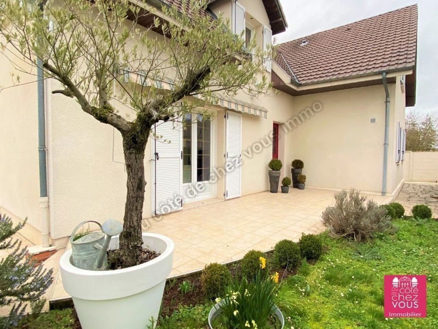 Maison à vendre, 137m², Pont-Sainte-Marie
