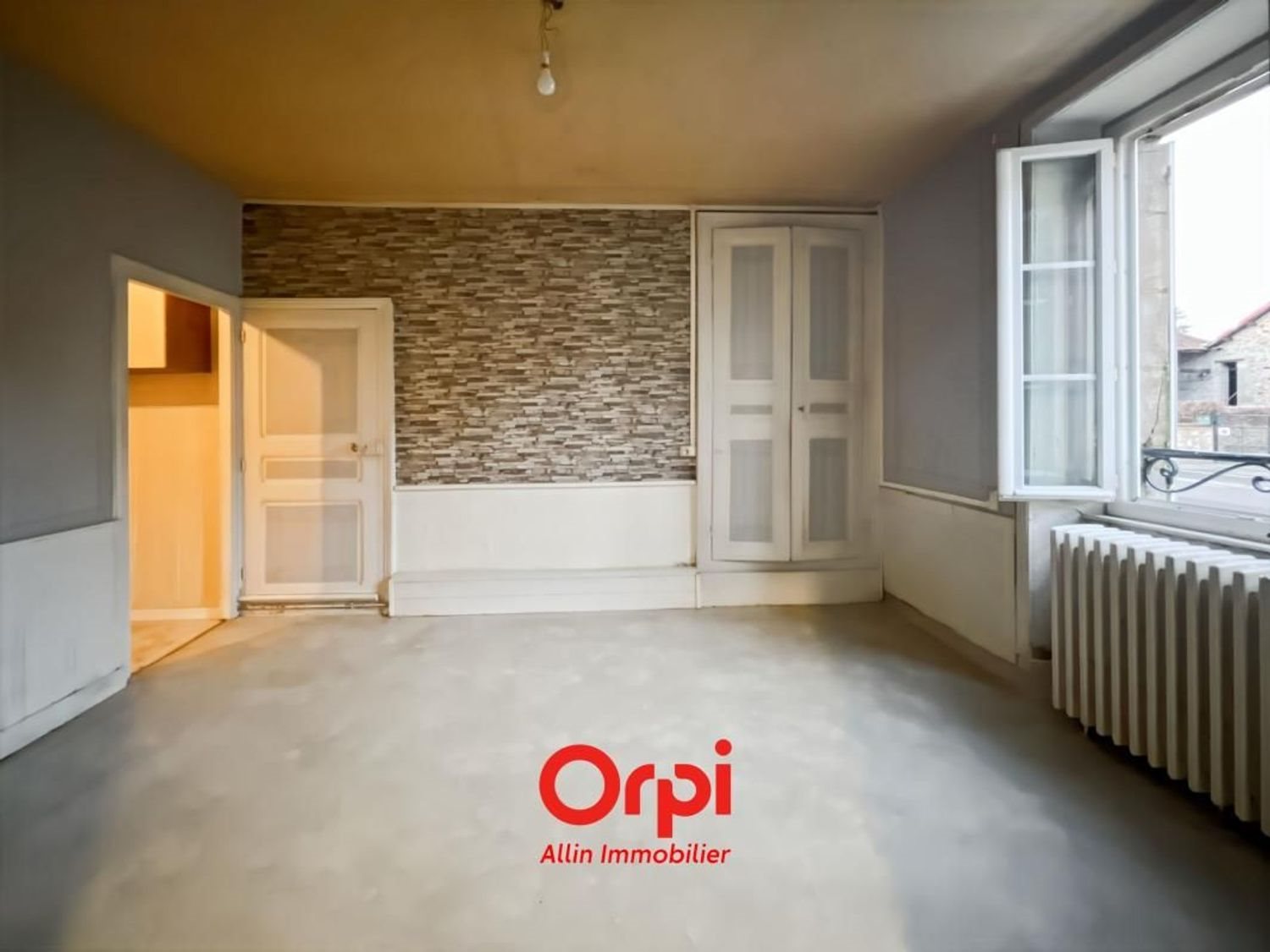 Maison à vendre, 97m², Montmarault