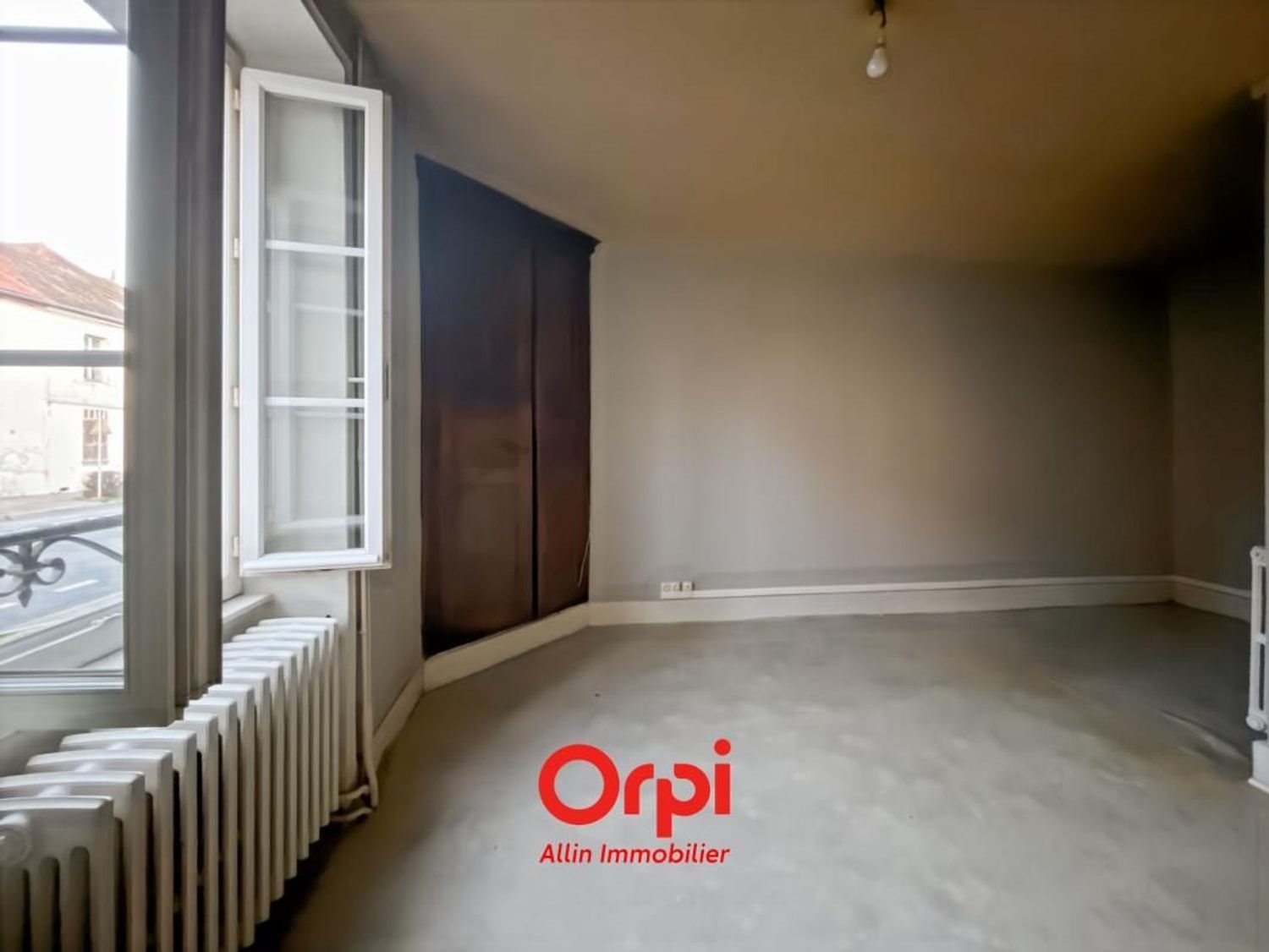 Maison à vendre, 97m², Montmarault