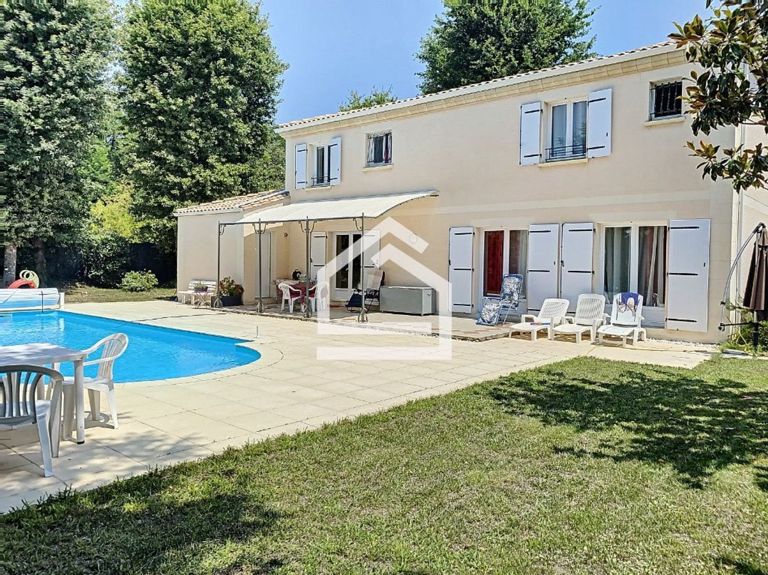 Maison à vendre, 142m², Saint-Aubin-de-Médoc