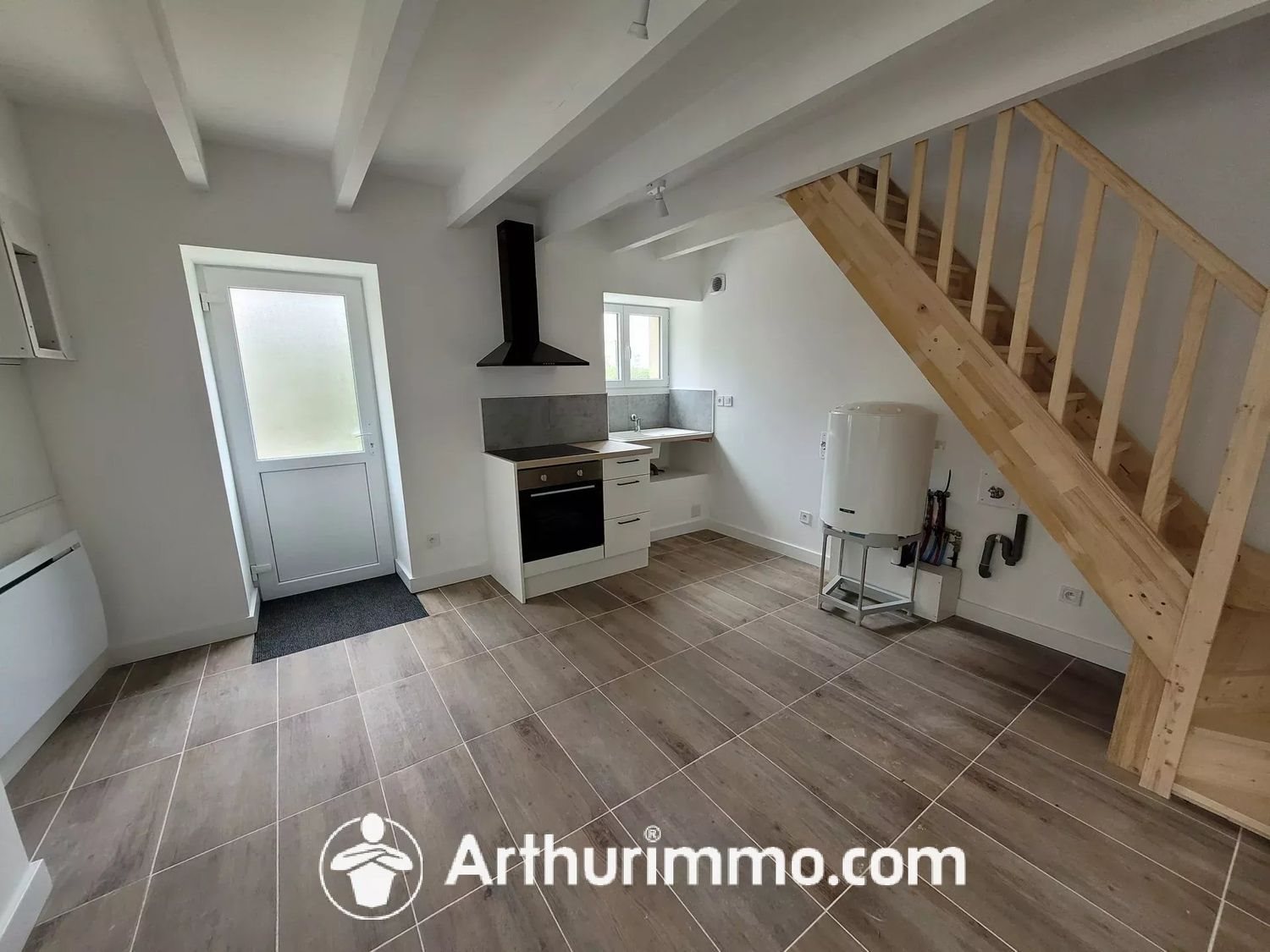 Appartement à louer, 40m², Saint-Jean-d'Angély