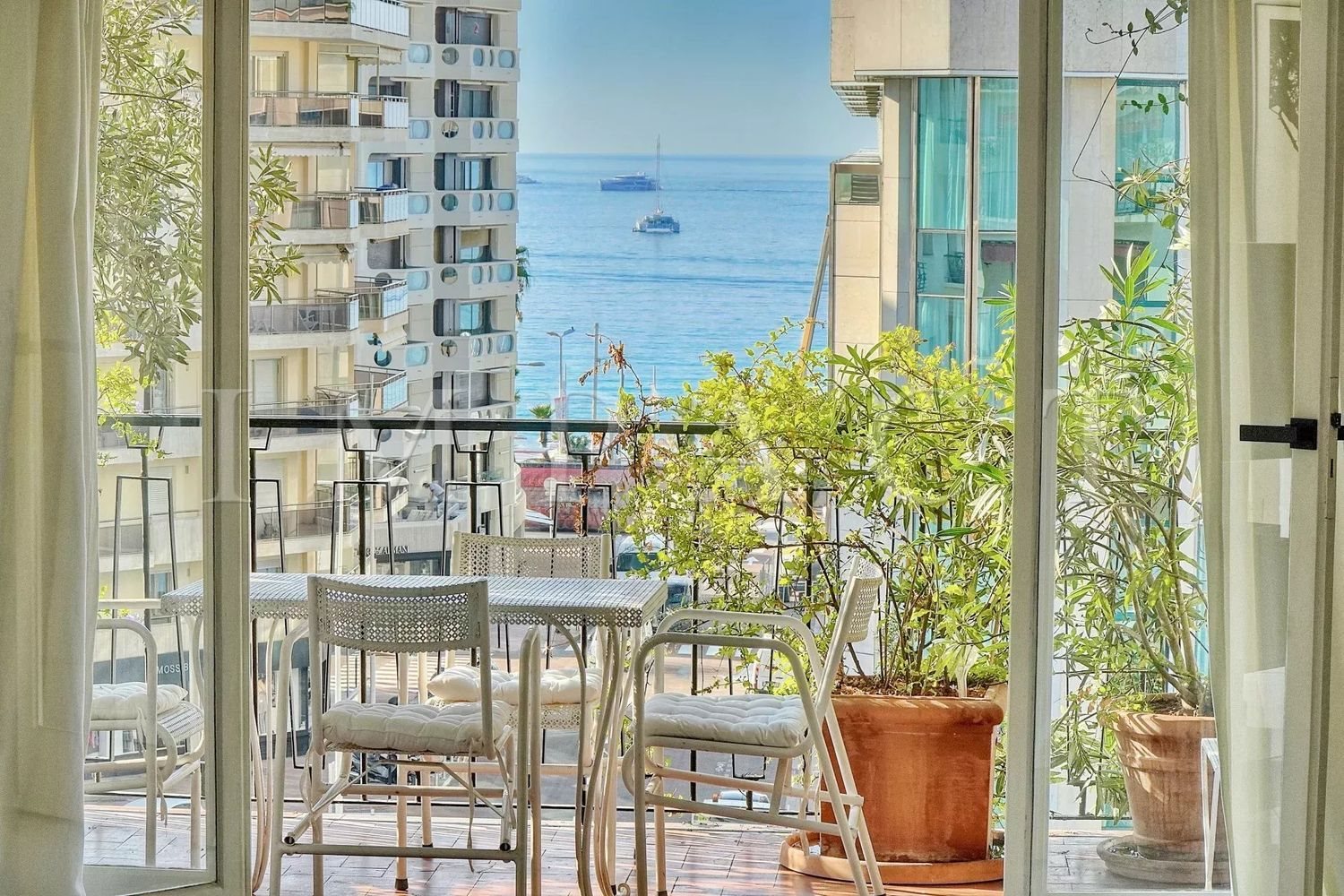 Appartement à louer, 90m², Cannes