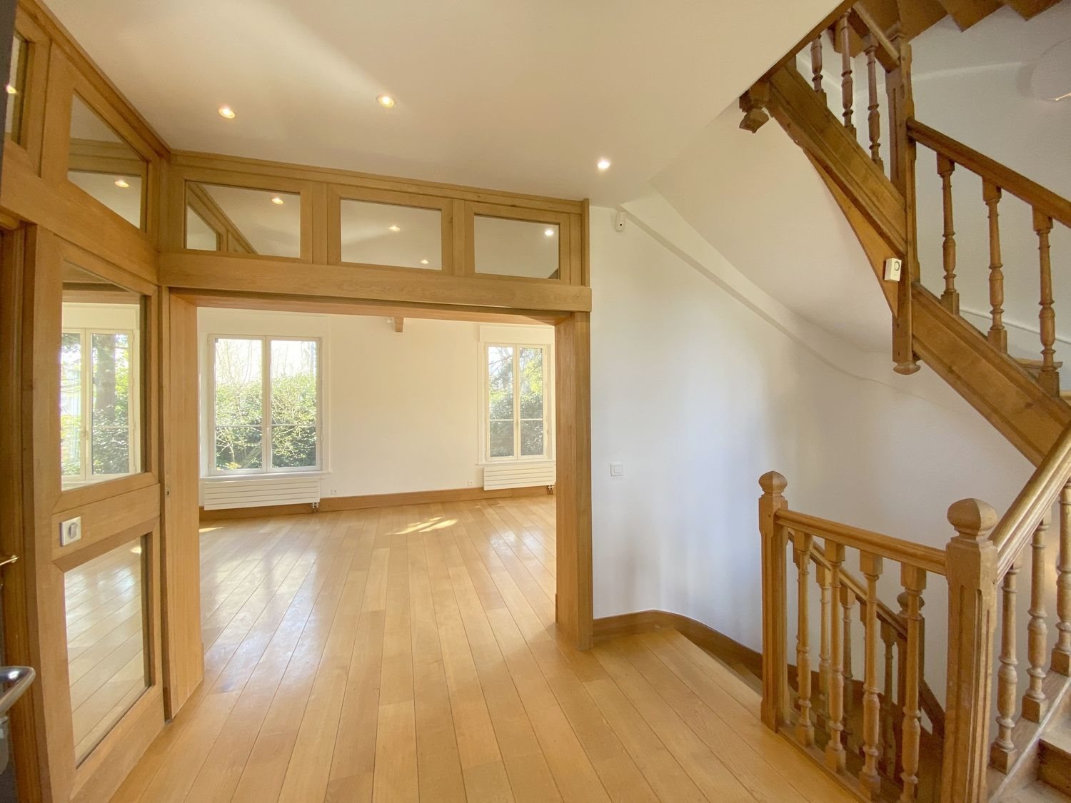 Maison à louer, 185m², Garches