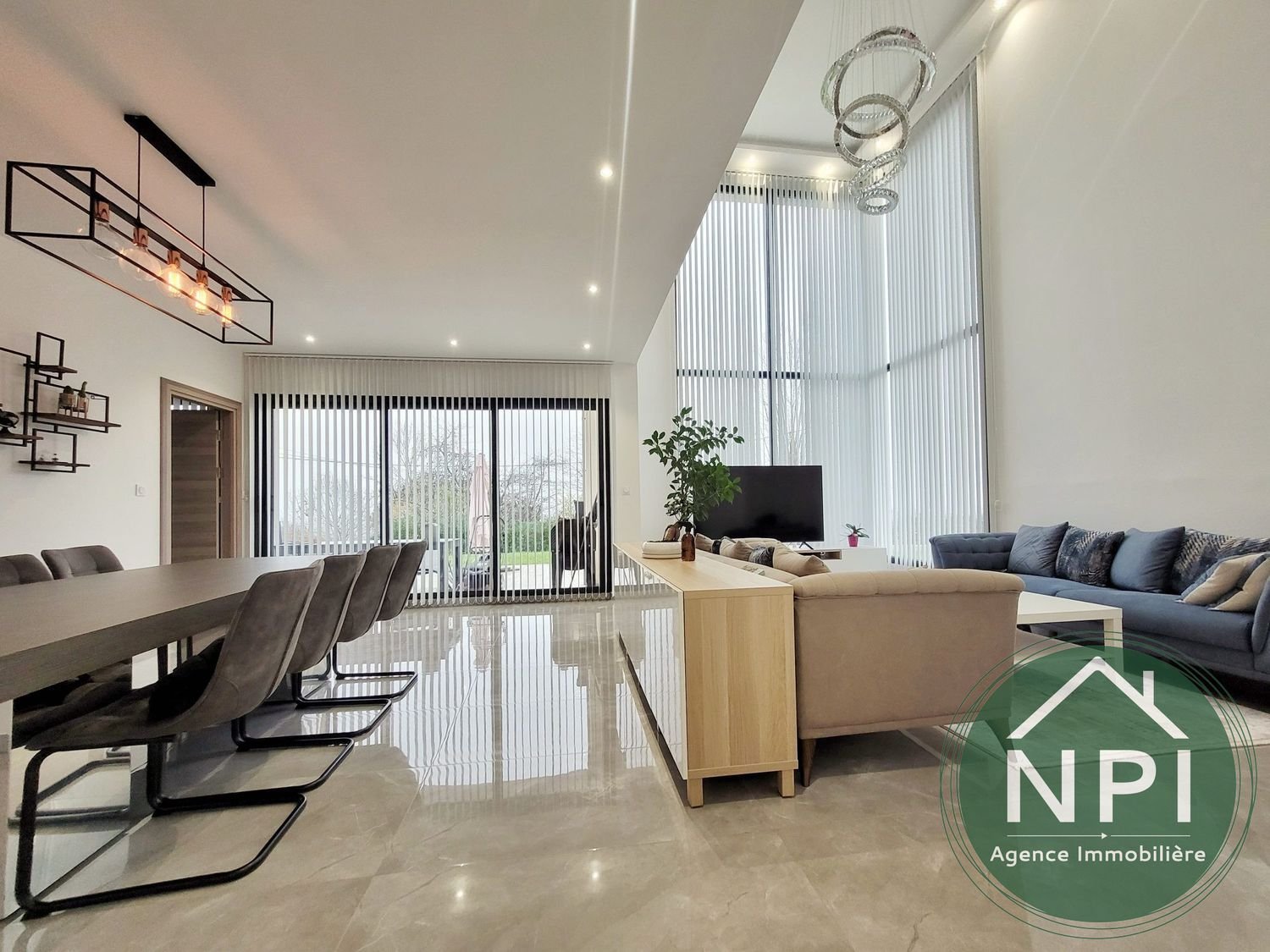Maison à vendre, 248m², Chartrettes