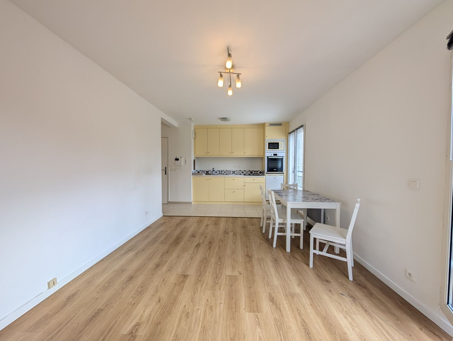 Appartement à louer, 30m², Thoiry