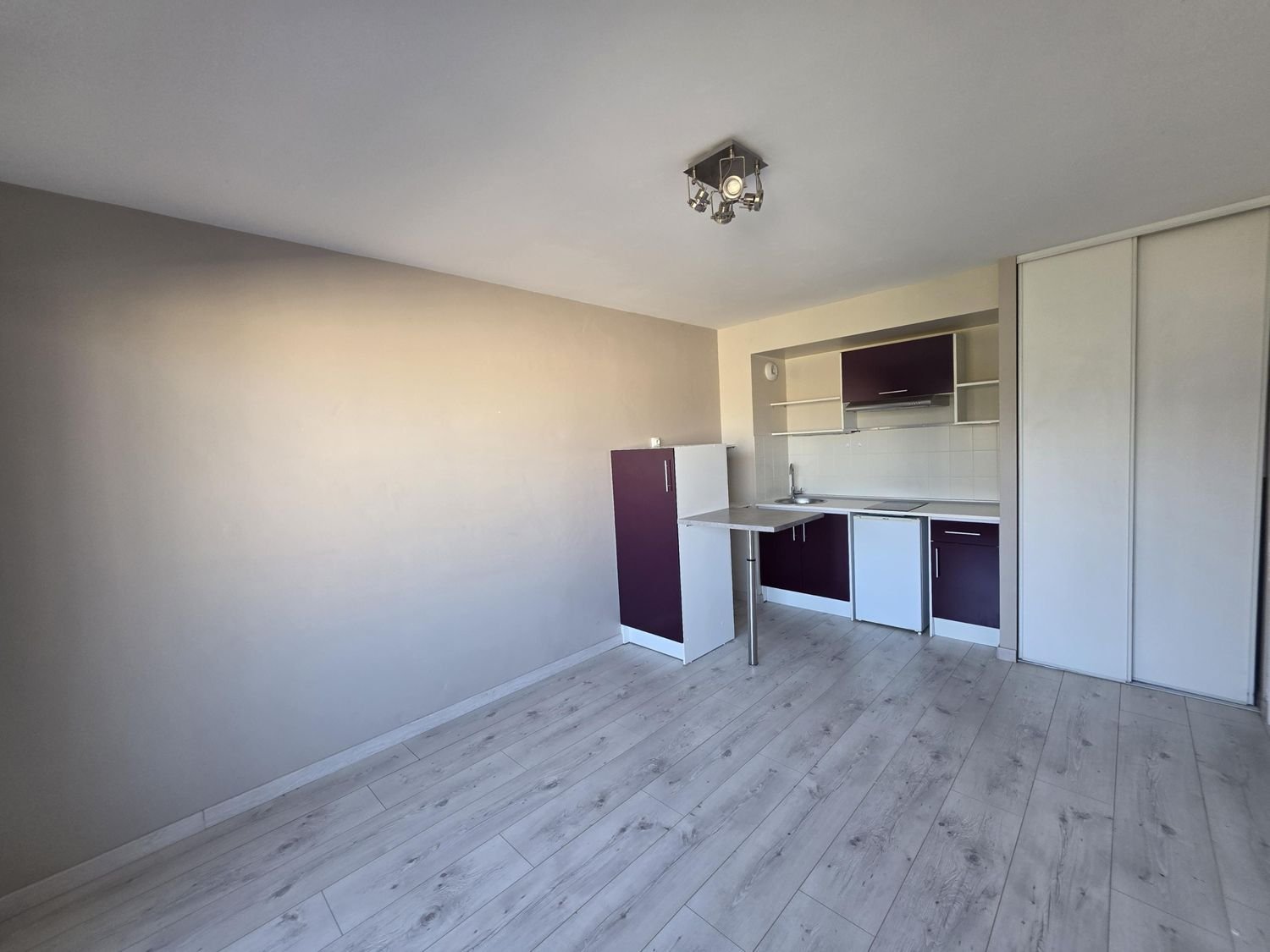 Appartement à louer, 28m², Olemps