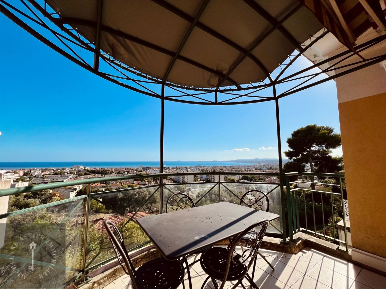 Appartement à vendre, 62m², Saint-Laurent-du-Var