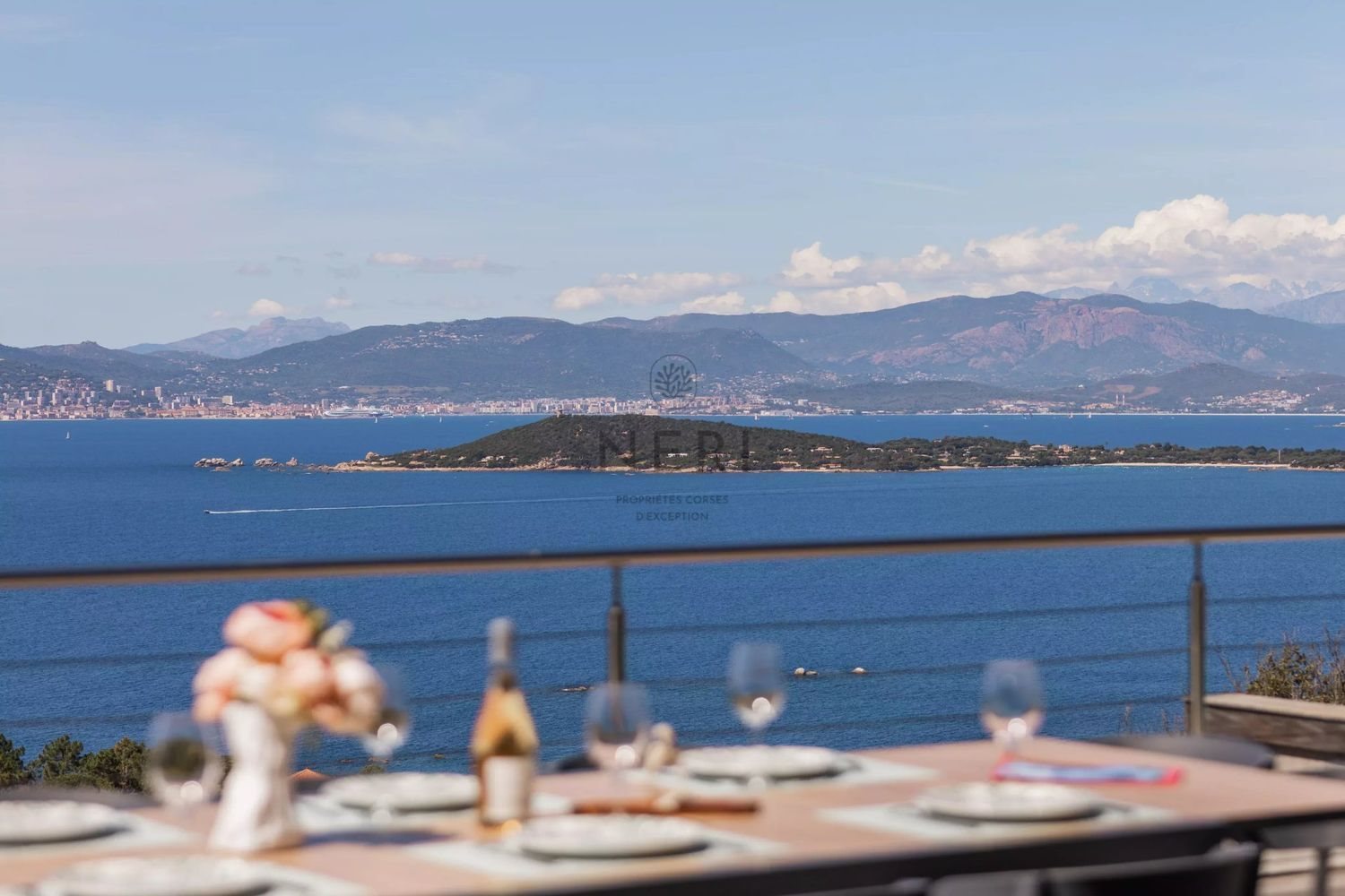 Maison à louer, 220m², Coti-Chiavari
