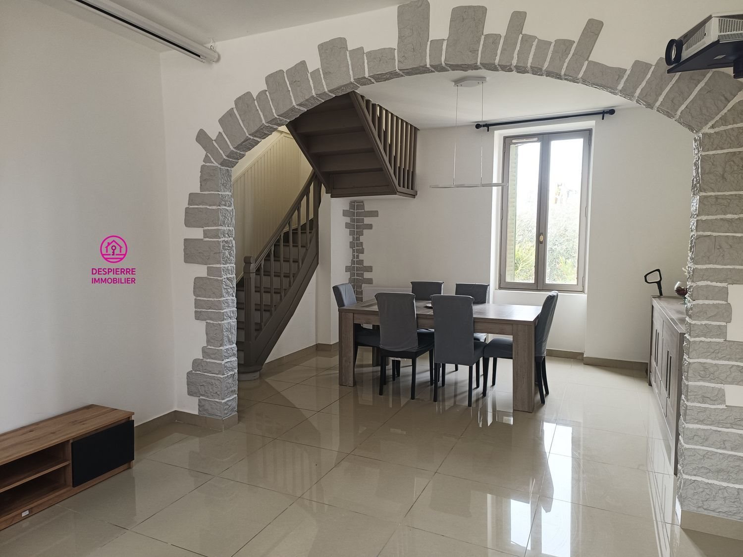 Maison à vendre, 105m², Roussillon