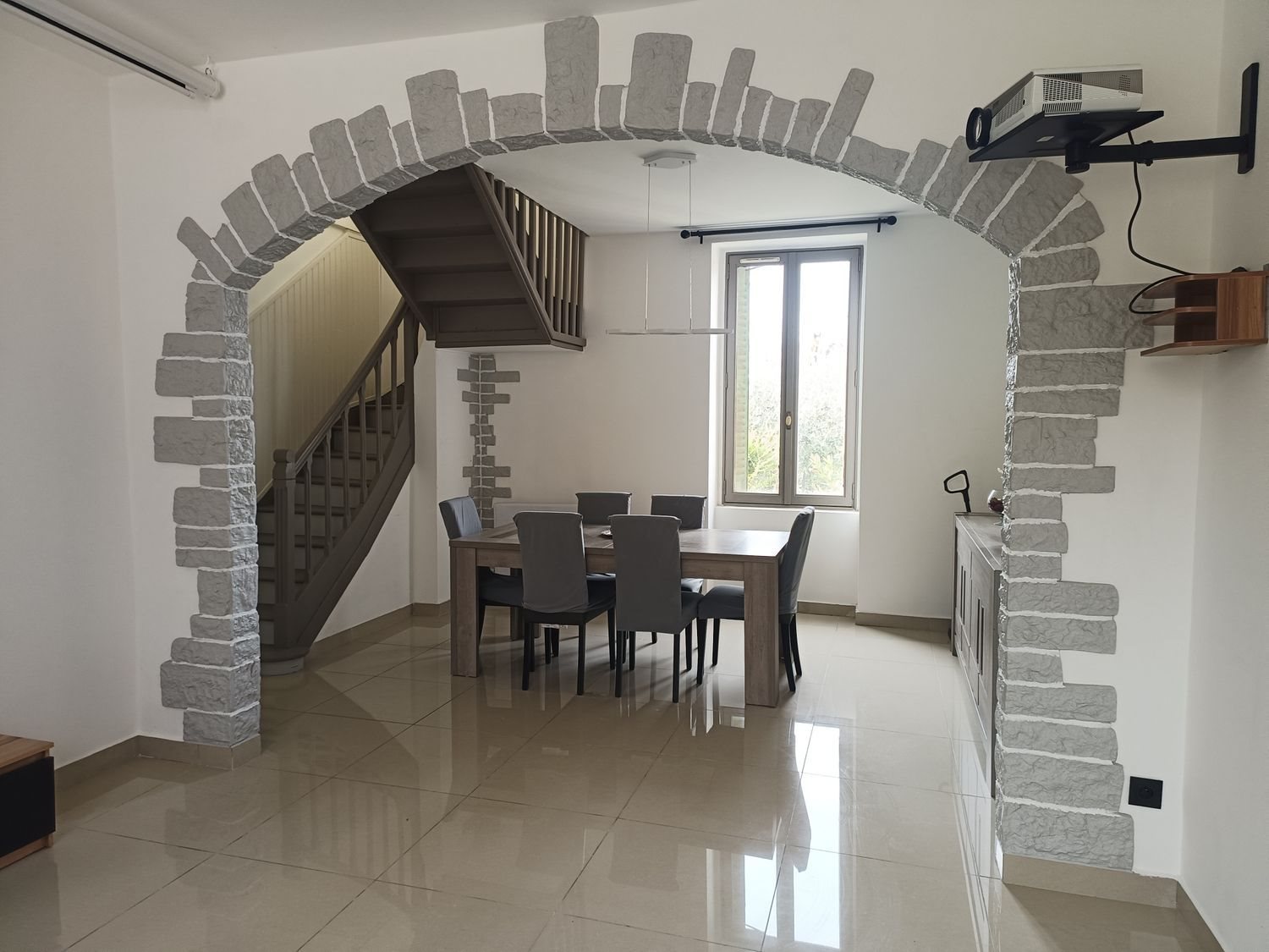 Maison à vendre, 105m², Roussillon