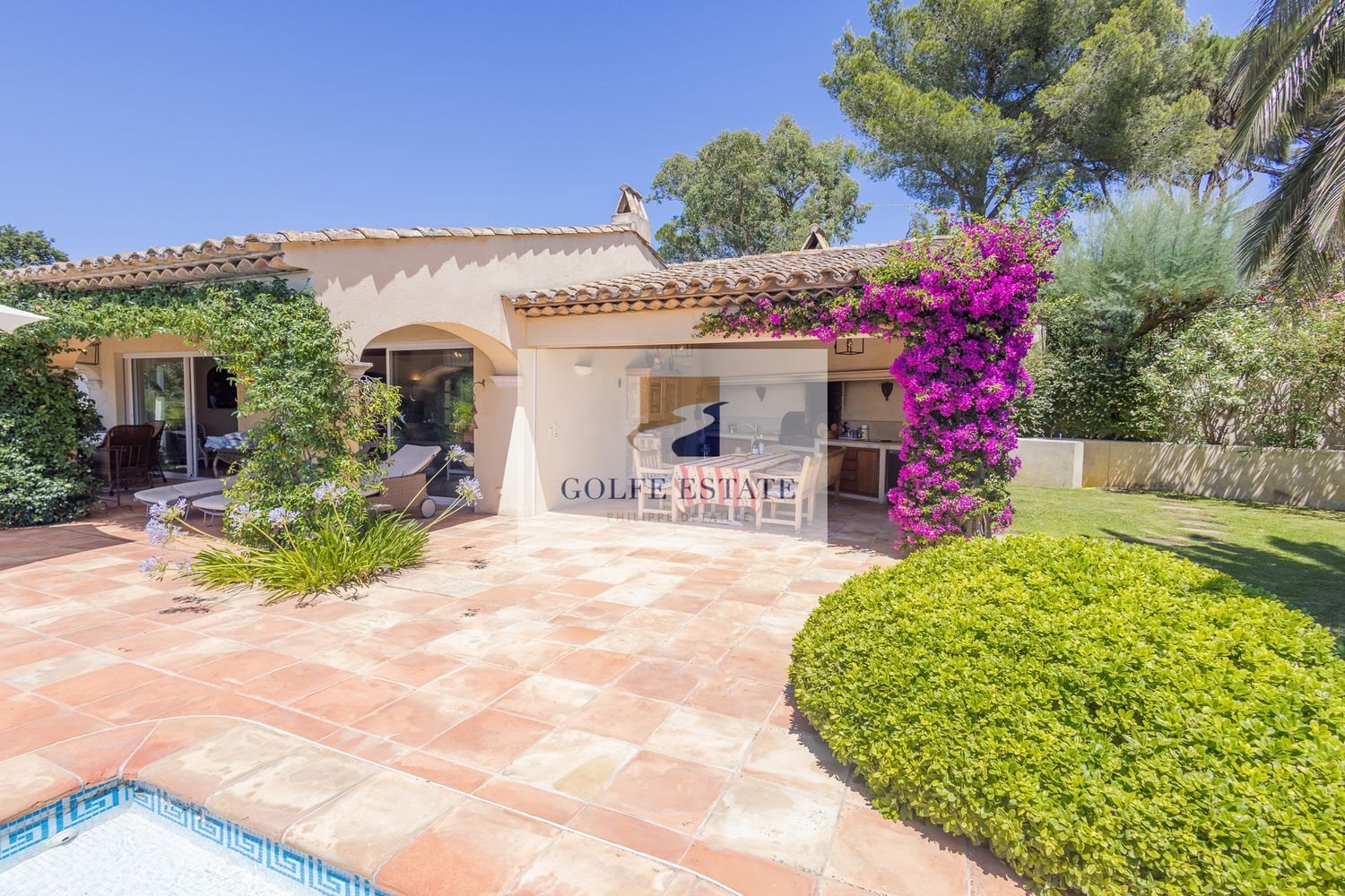 Maison à vendre, 215m², La Croix-Valmer