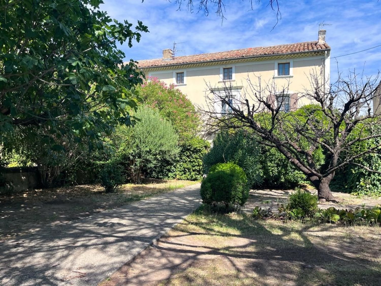 Maison à vendre, 200m², Entraigues-sur-la-Sorgue
