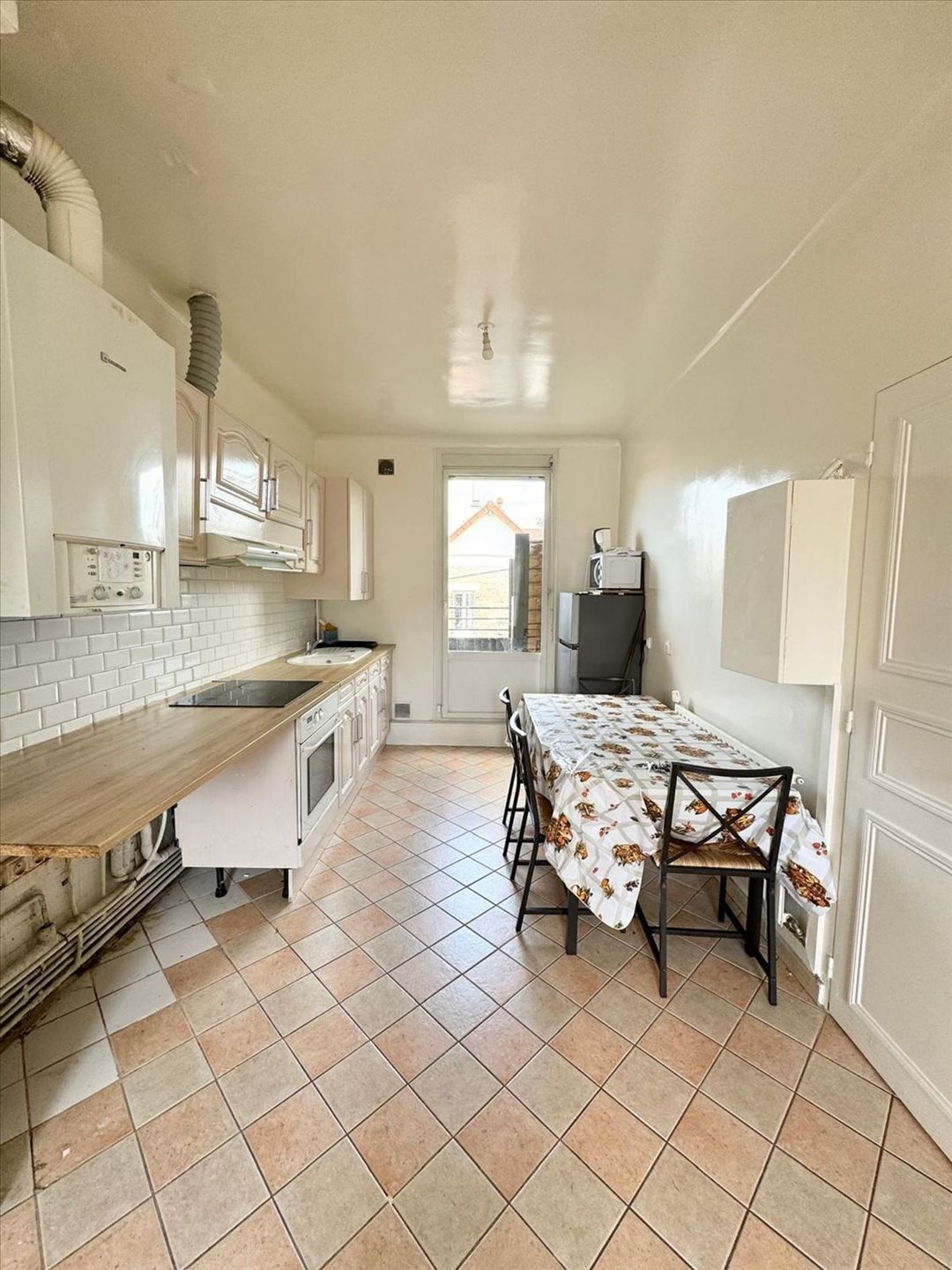 Appartement à vendre, 65m², Le Bourget