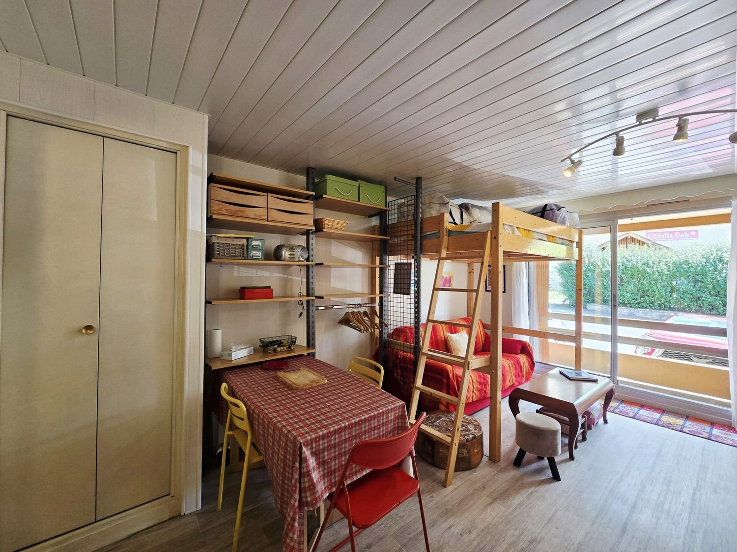 Appartement à vendre, 24m², Enchastrayes