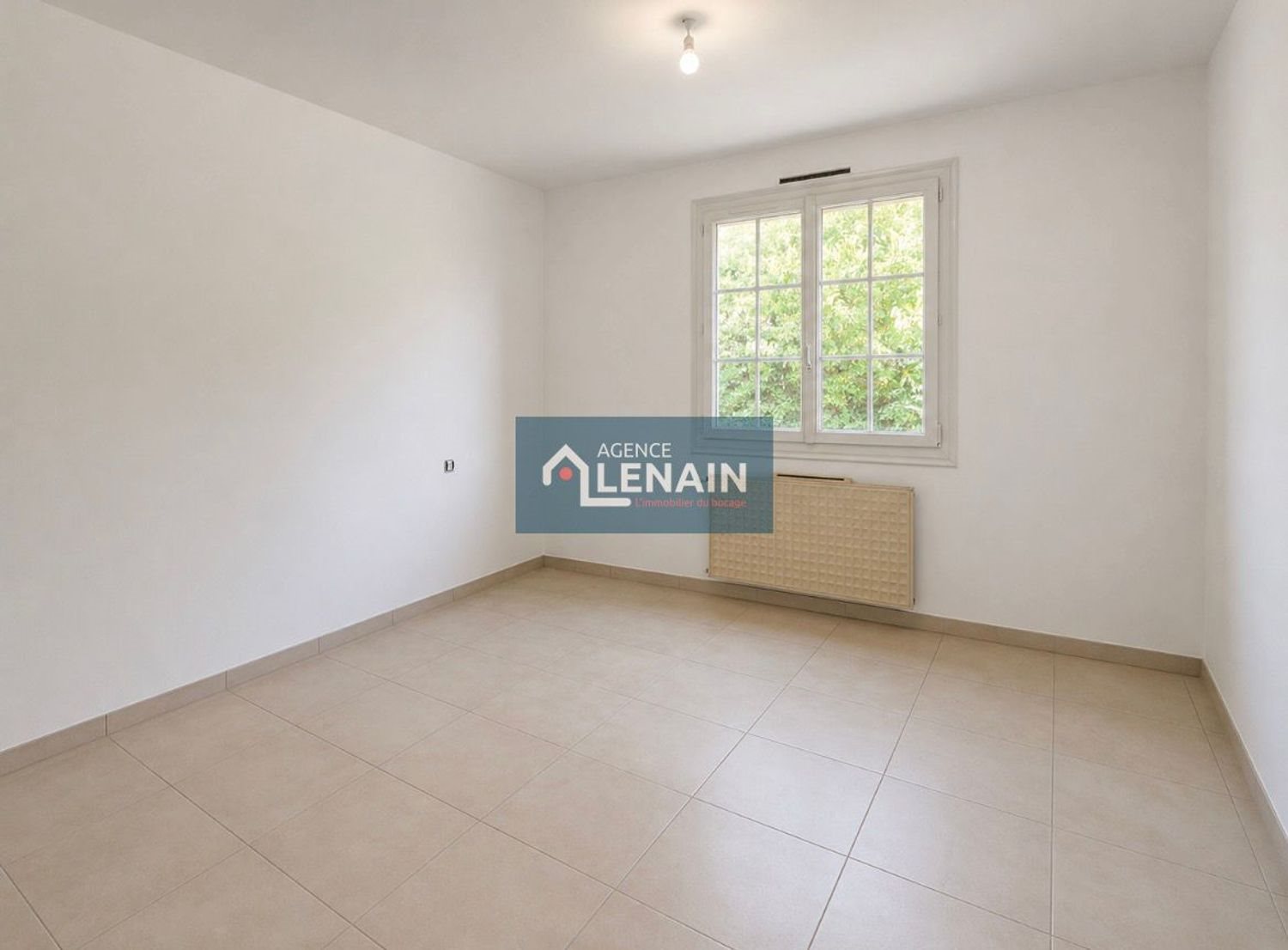 Maison à vendre, 97m², Trémentines