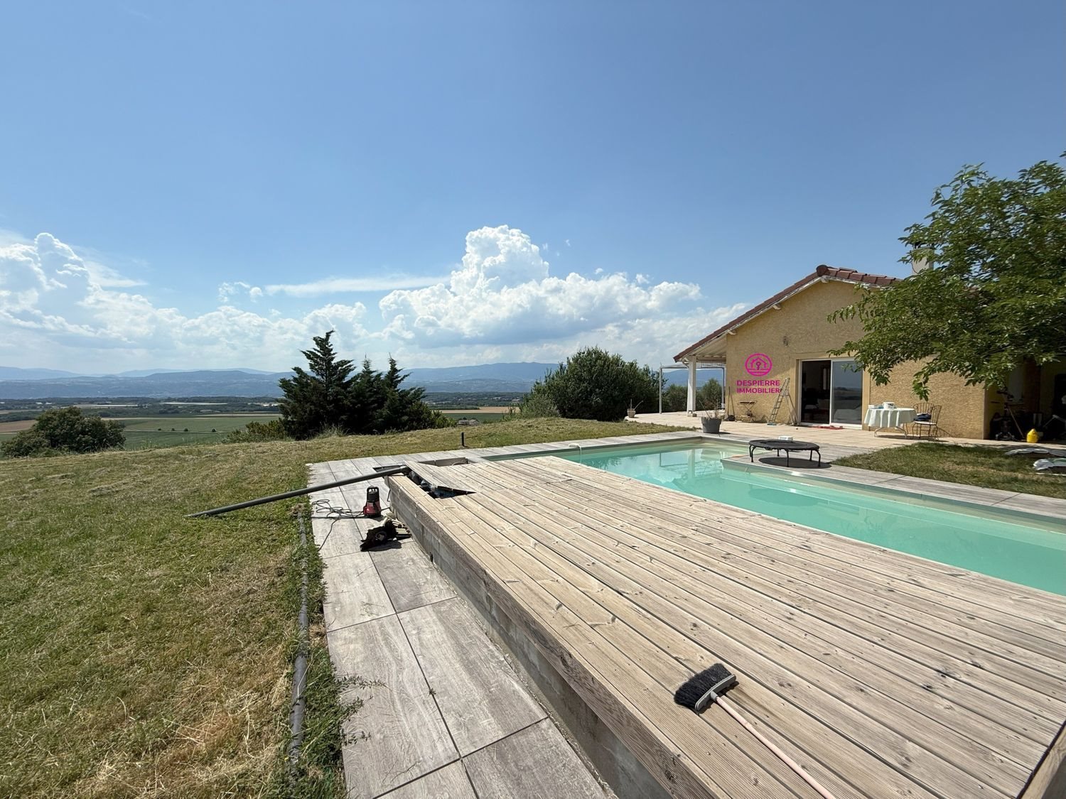 Maison à vendre, 143m², Ville-sous-Anjou