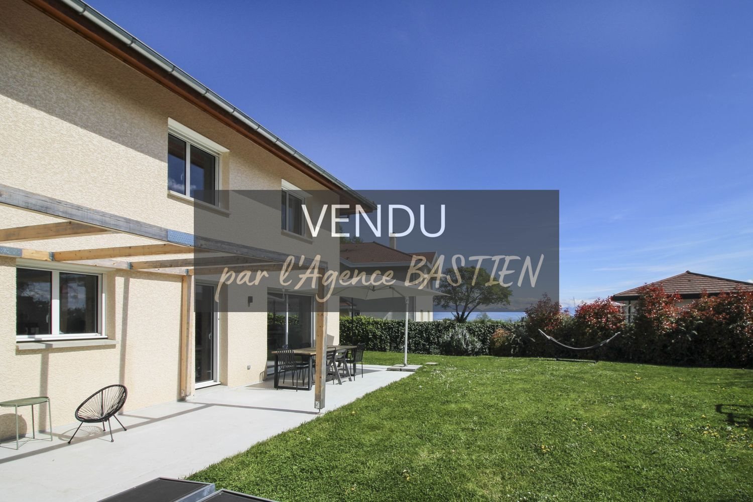 Maison à vendre, 147m², Cessy