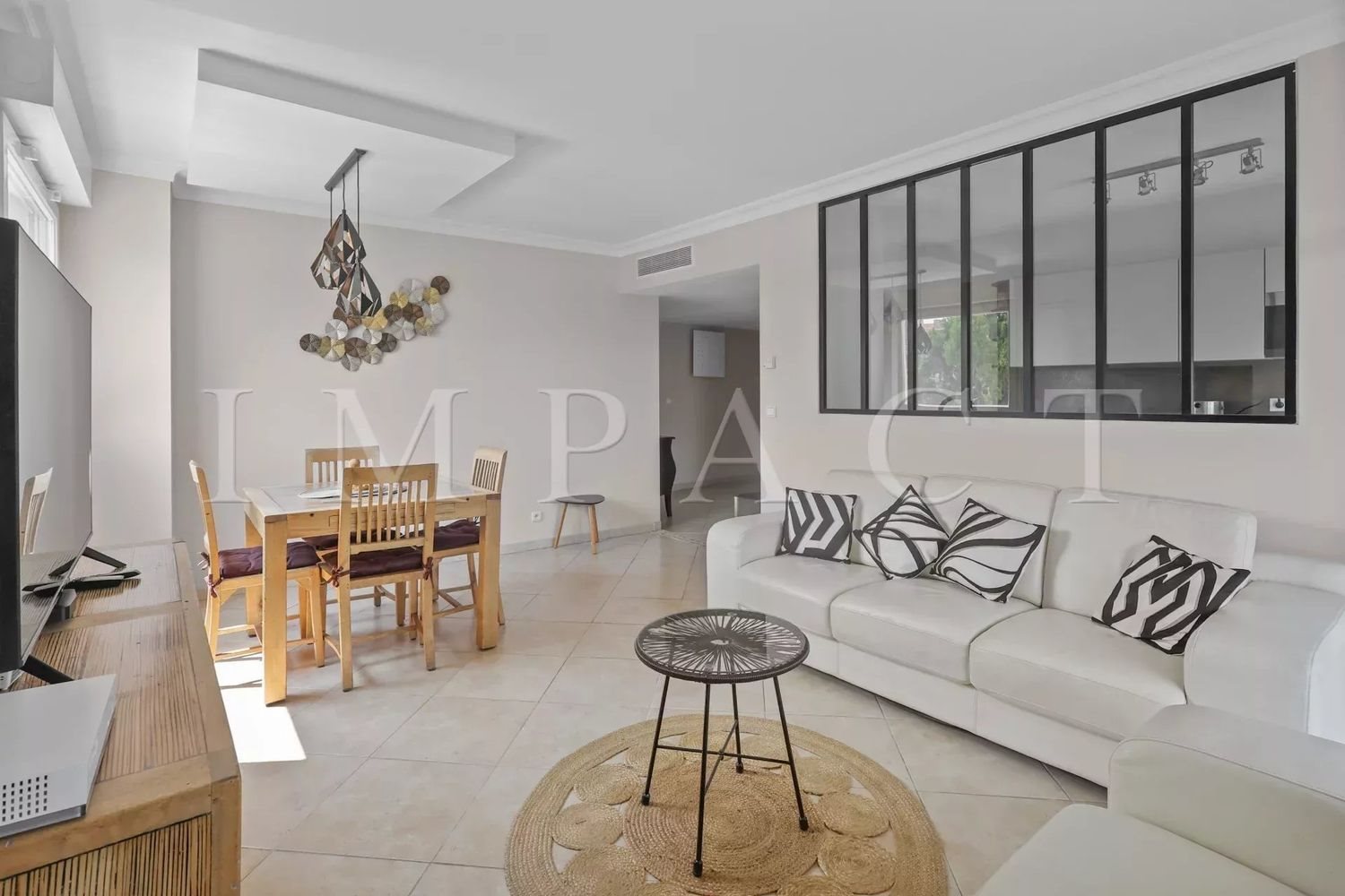 Appartement à louer, 70m², Cannes