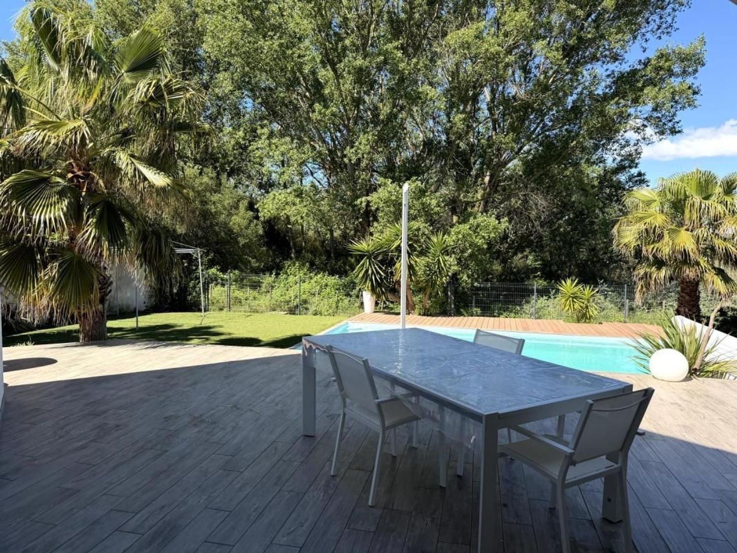 Maison à vendre, 173m², Saint-Nazaire-de-Pézan