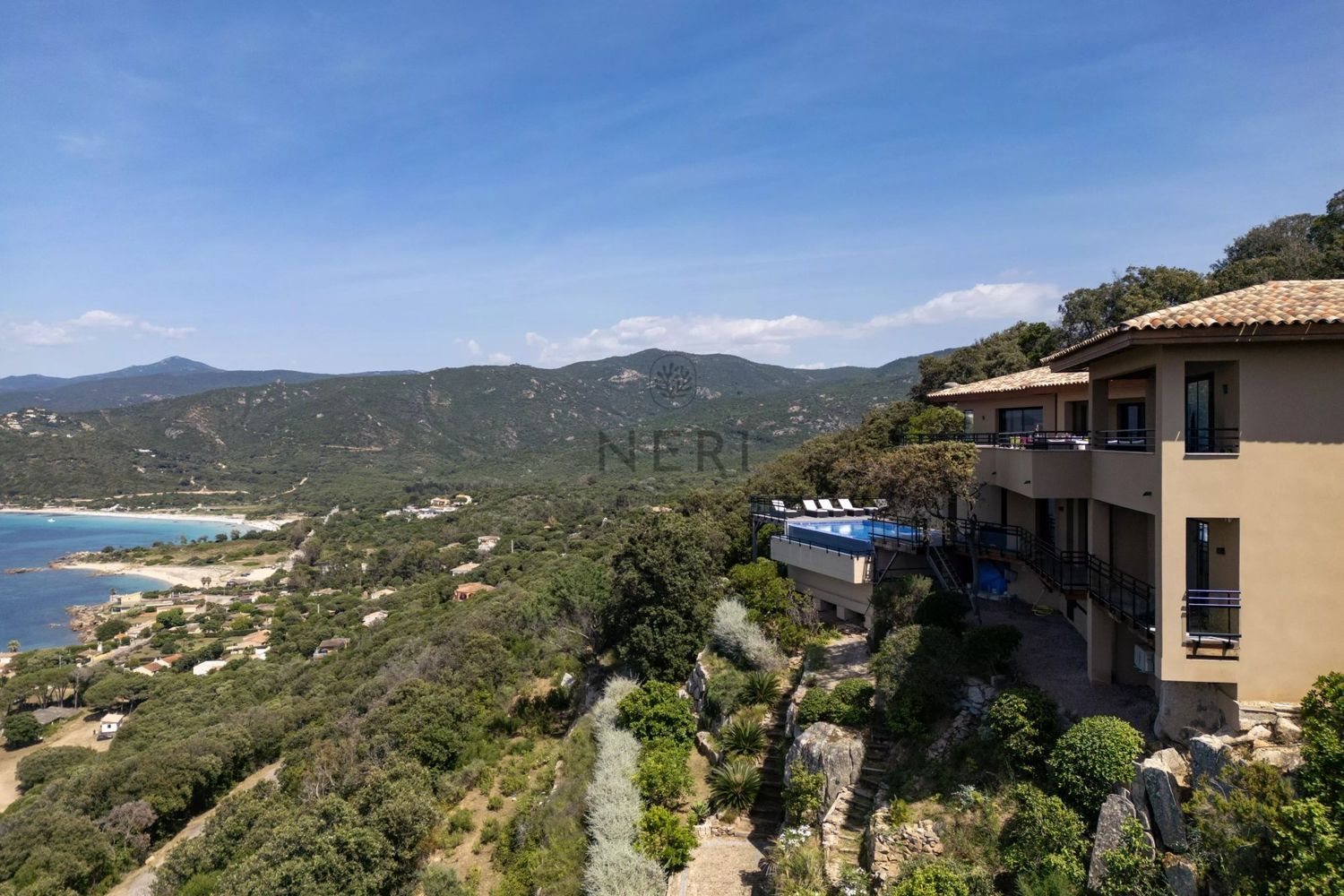 Maison à louer, 11m², Coti-Chiavari