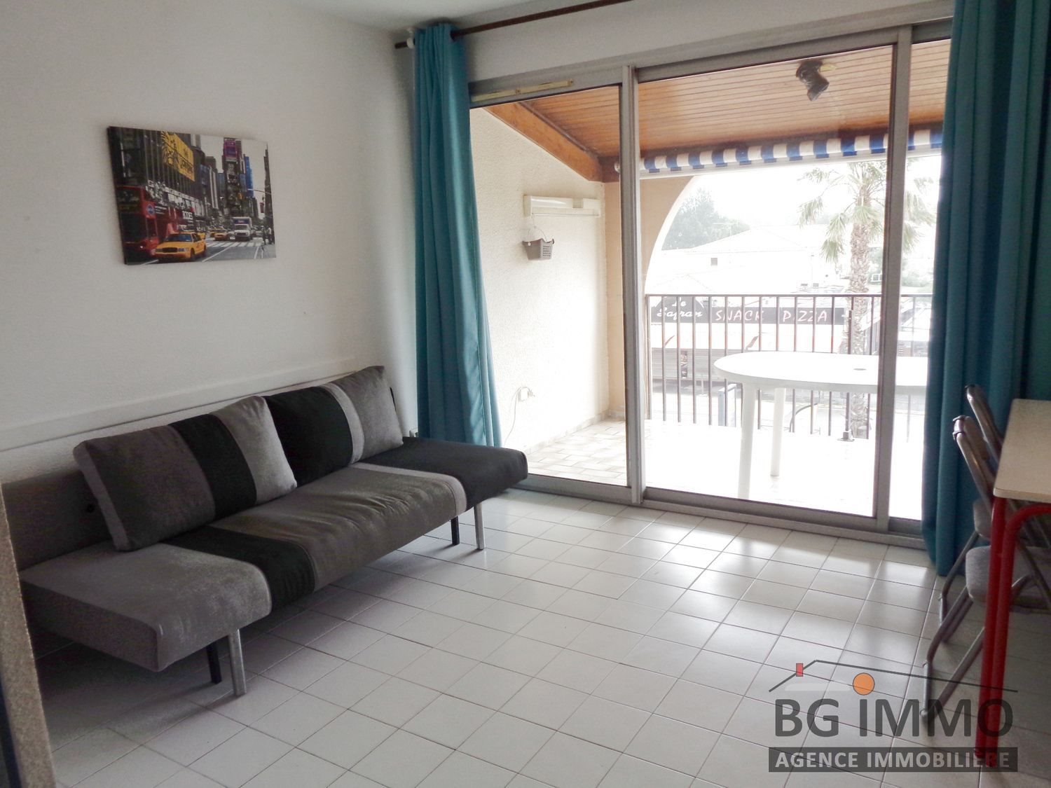 Appartement à vendre, 24m², Vias