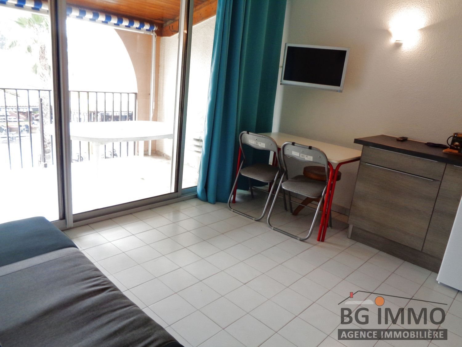 Appartement à vendre, 24m², Vias