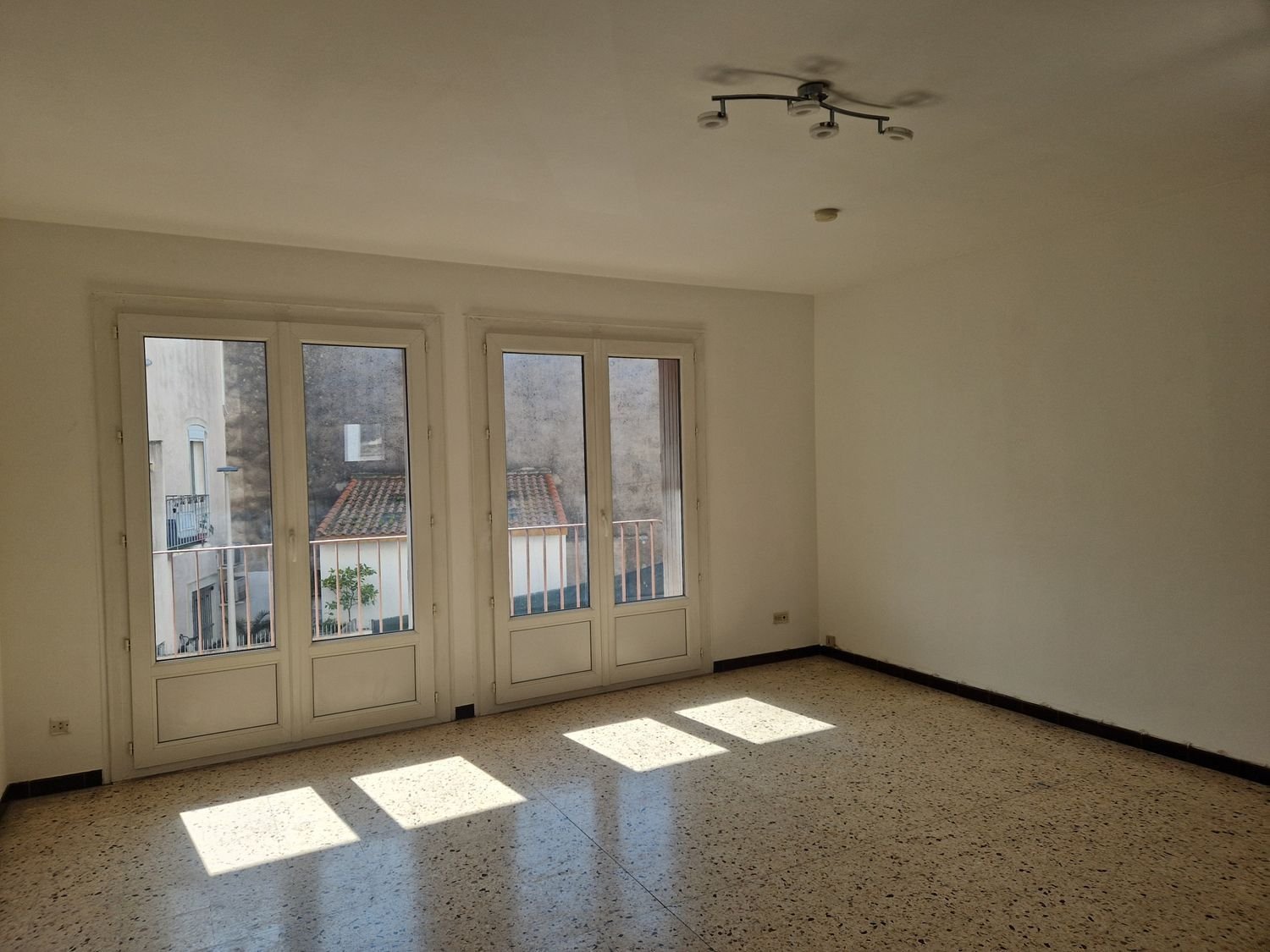 Appartement à vendre, 74m², Béziers