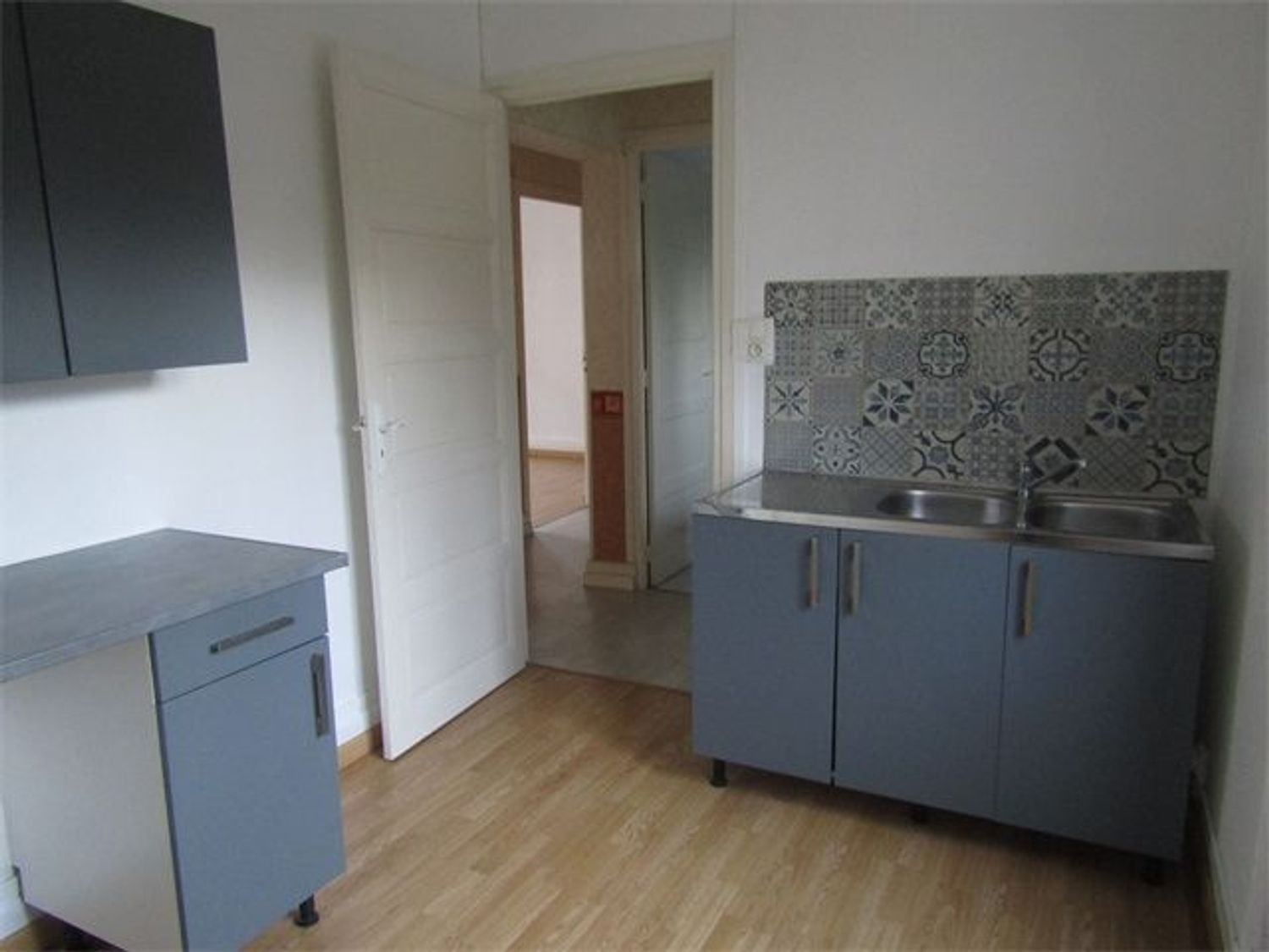 Appartement à vendre, 60m², Charmes