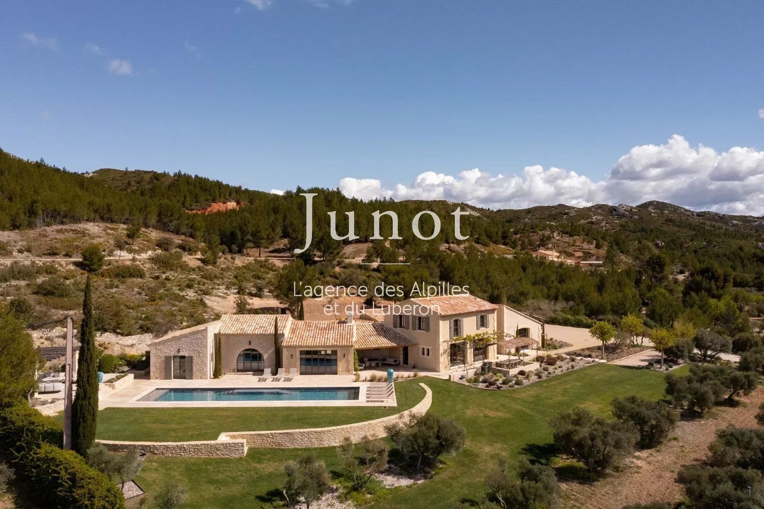Maison à louer, 416m², Maussane-les-Alpilles