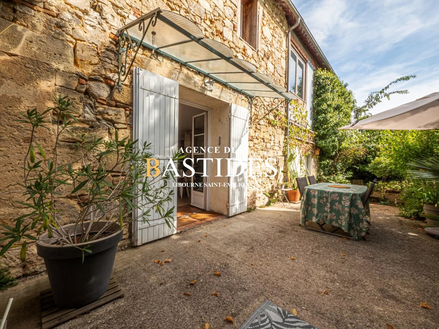 Maison à vendre, 130m², Guîtres