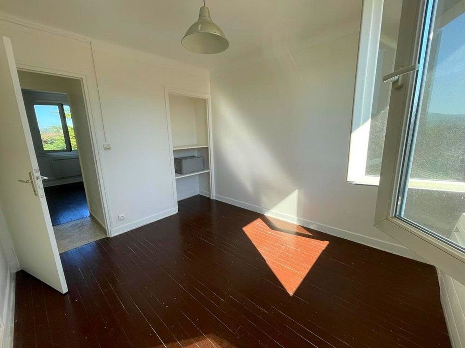 Appartement à louer, 52m², Roussillon